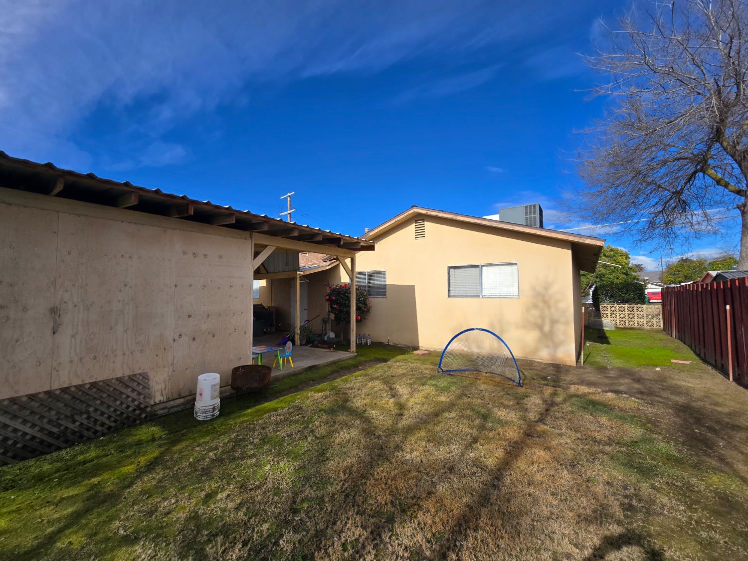 2222 2224 11th St, Reedley, CA 93654