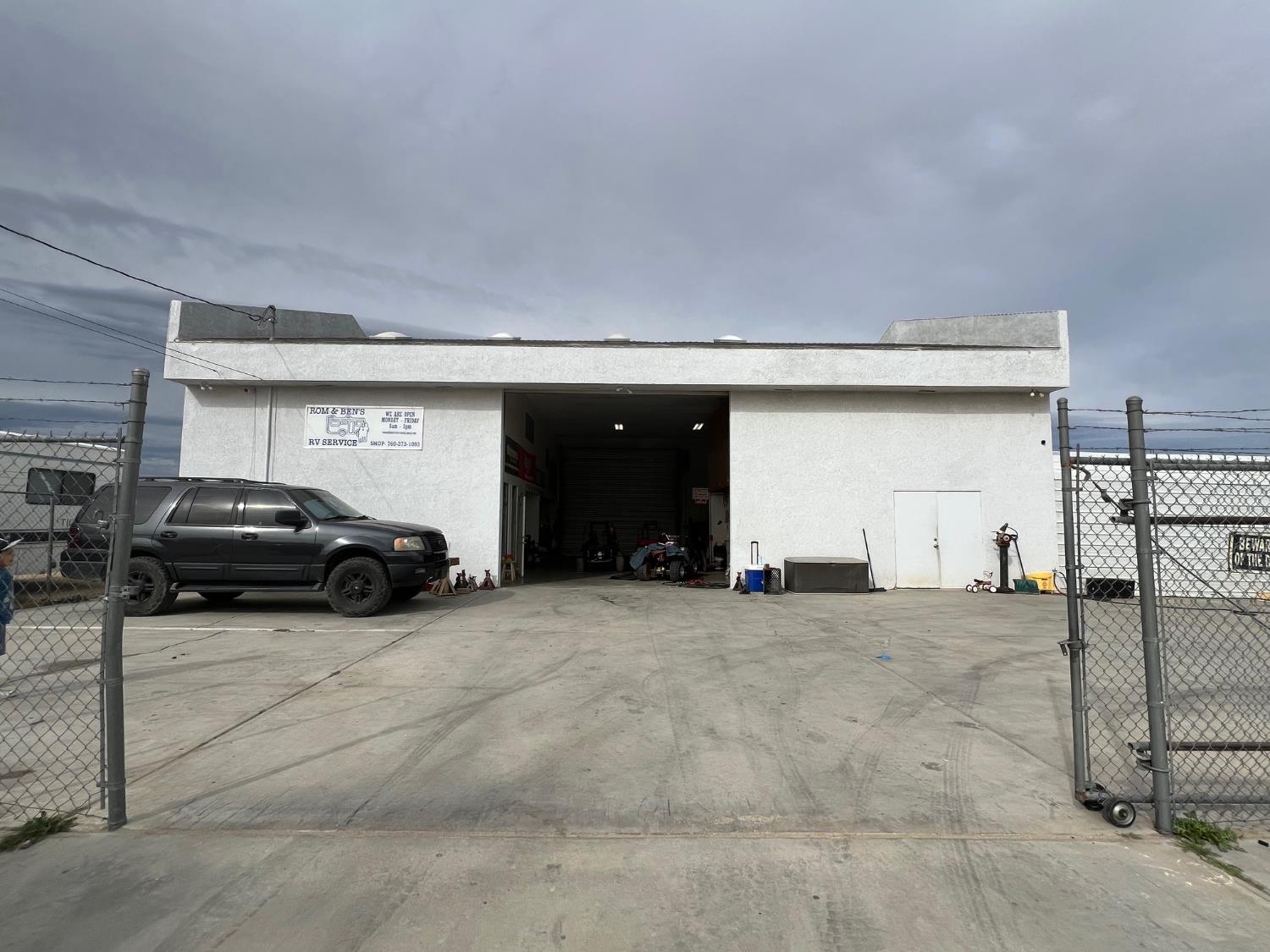 7026 Xavier Ave, Bakersfield, CA 93505