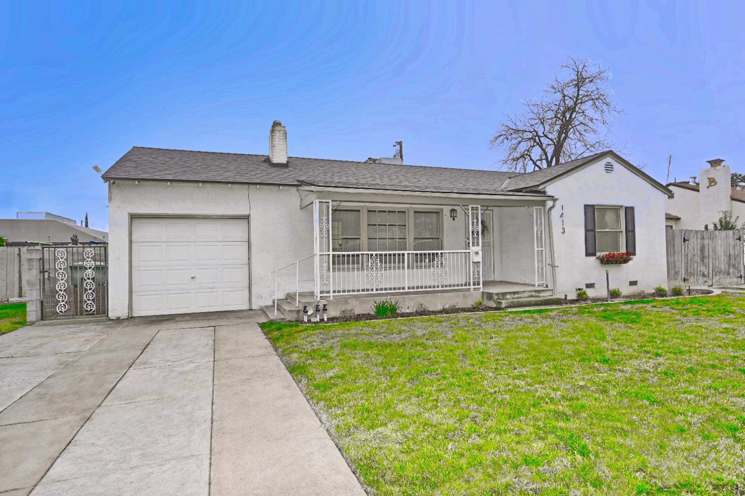 1413 W Terrace Ave, Fresno, CA 93705