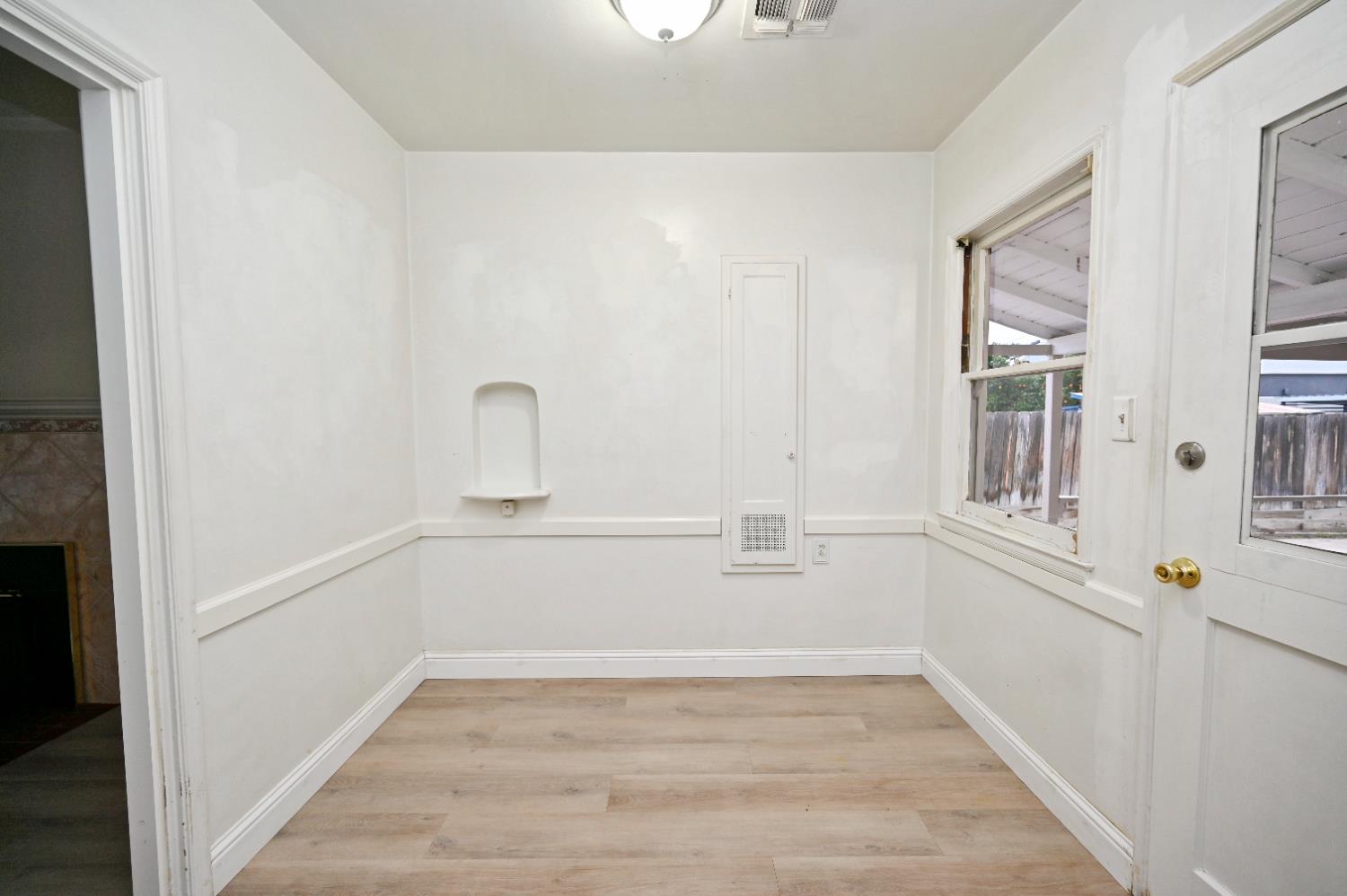 1413 W Terrace Ave, Fresno, CA 93705