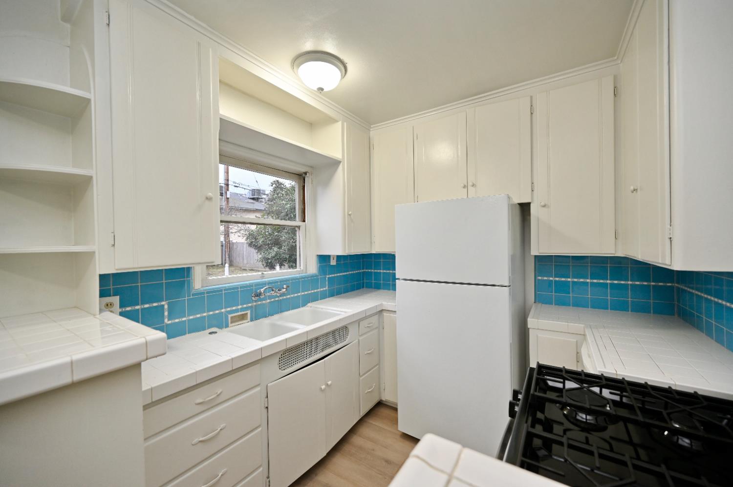 1413 W Terrace Ave, Fresno, CA 93705