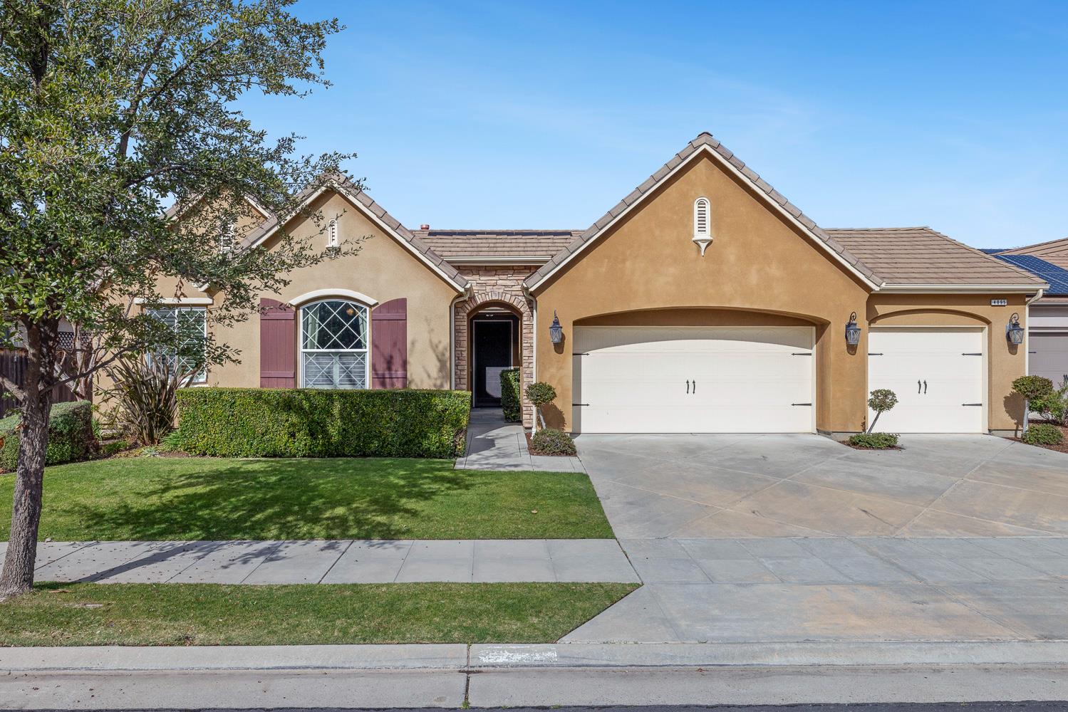 4095 Everglade Ave, Clovis, CA 93619