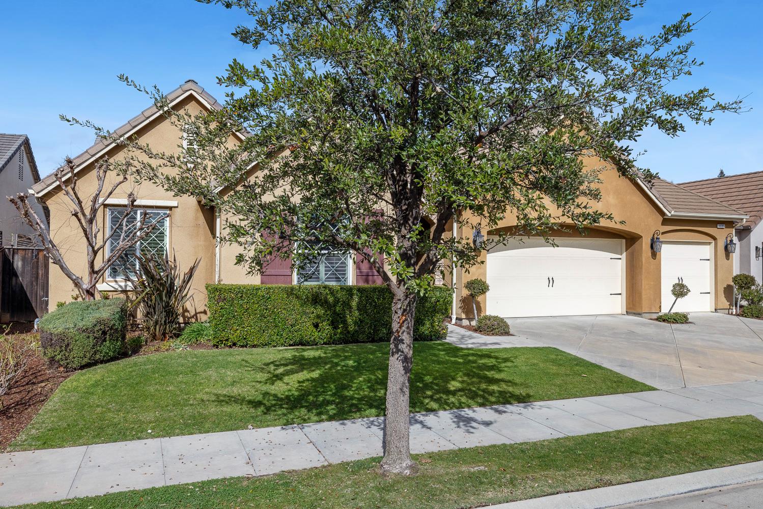 4095 Everglade Ave, Clovis, CA 93619