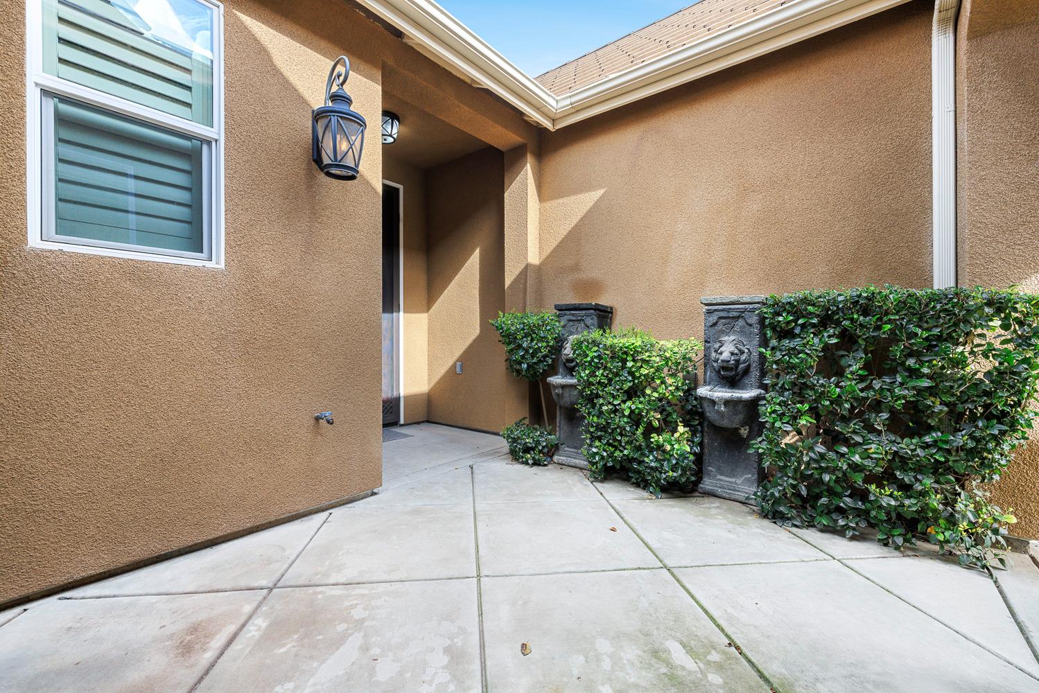 4095 Everglade Ave, Clovis, CA 93619