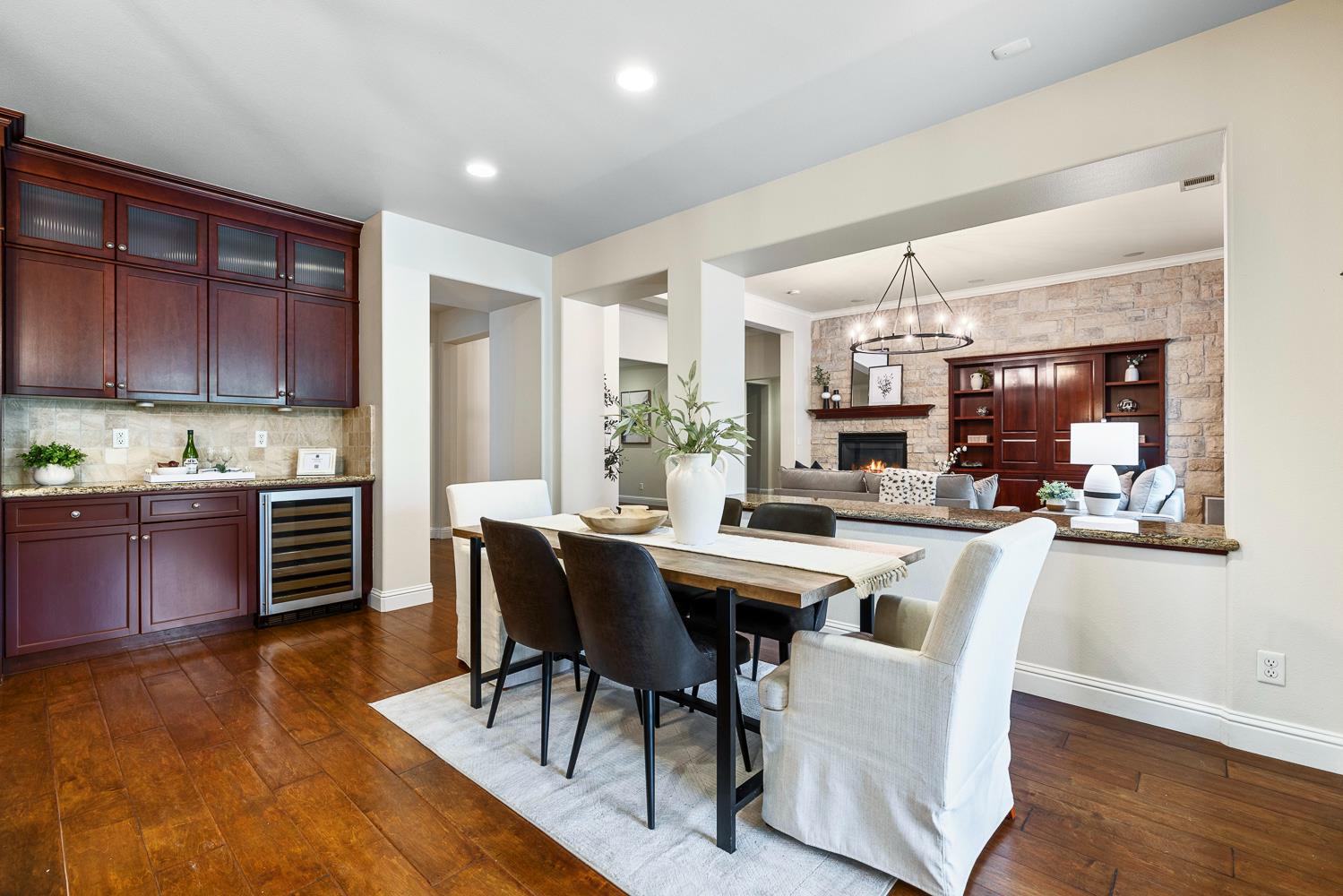 4095 Everglade Ave, Clovis, CA 93619