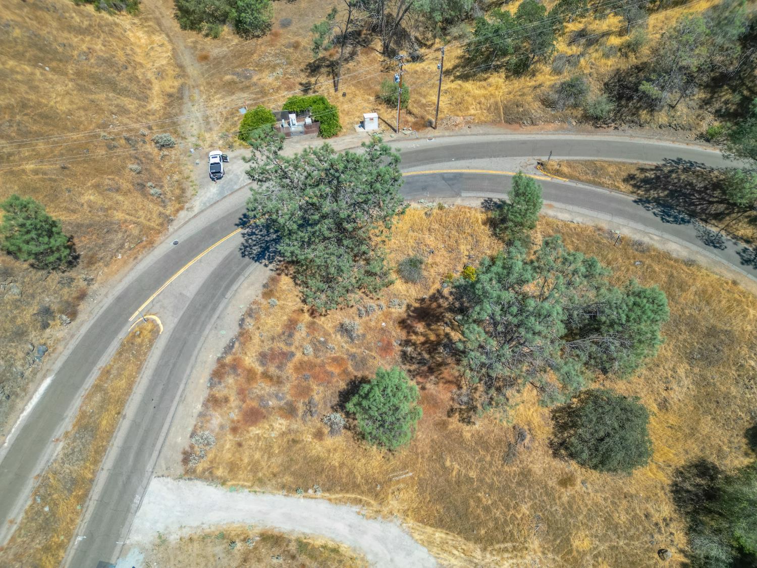 27669 Sky Harbour Rd, Friant, CA 93626