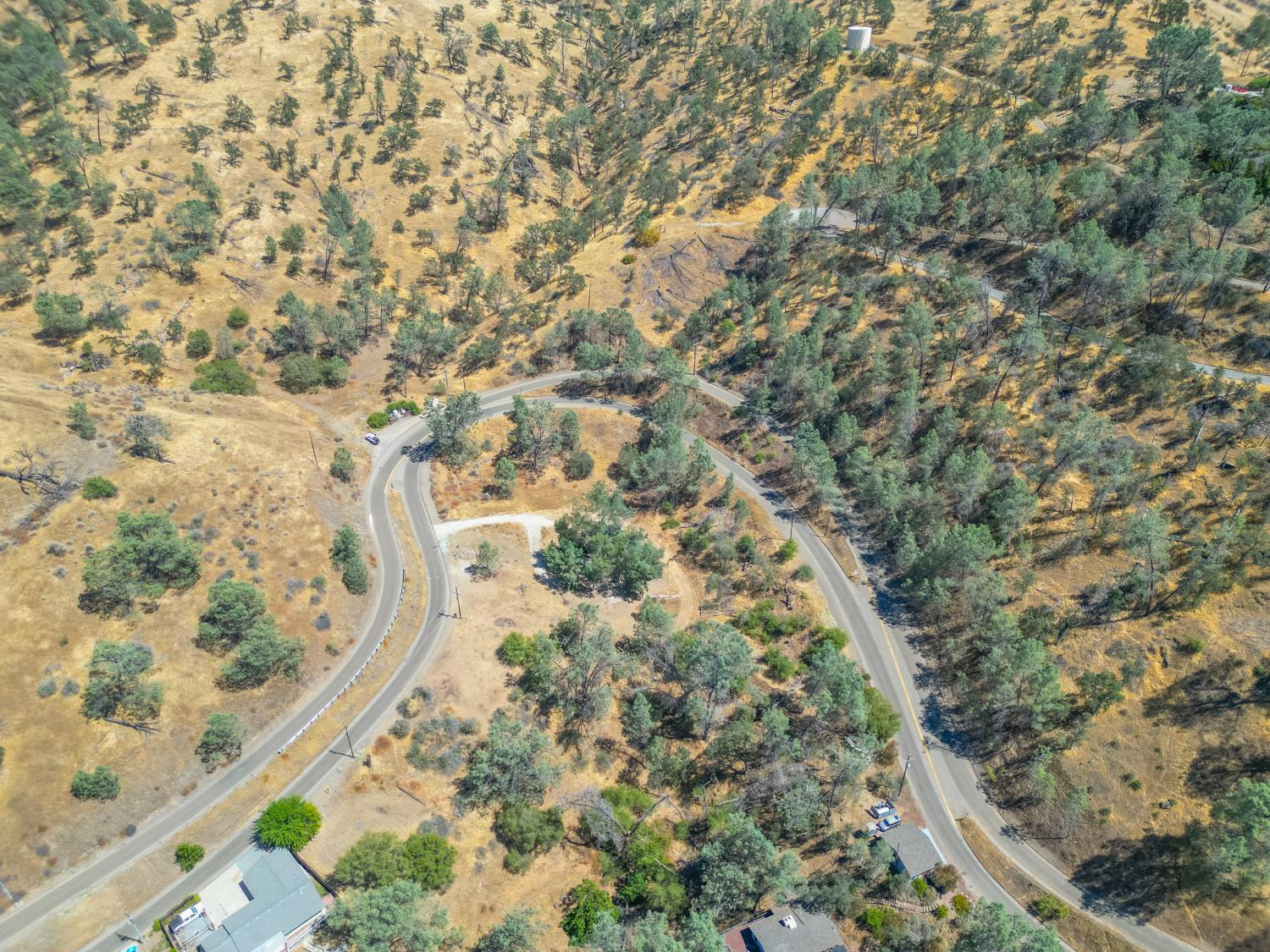 27669 Sky Harbour Rd, Friant, CA 93626