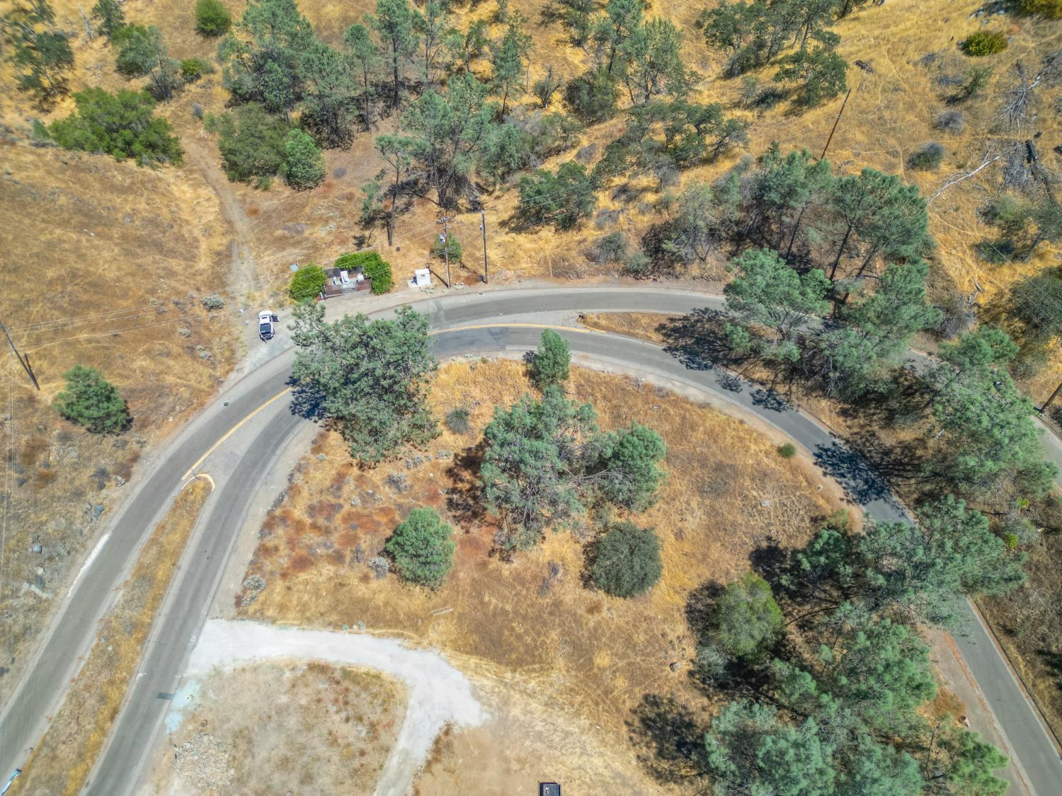 27669 Sky Harbour Rd, Friant, CA 93626