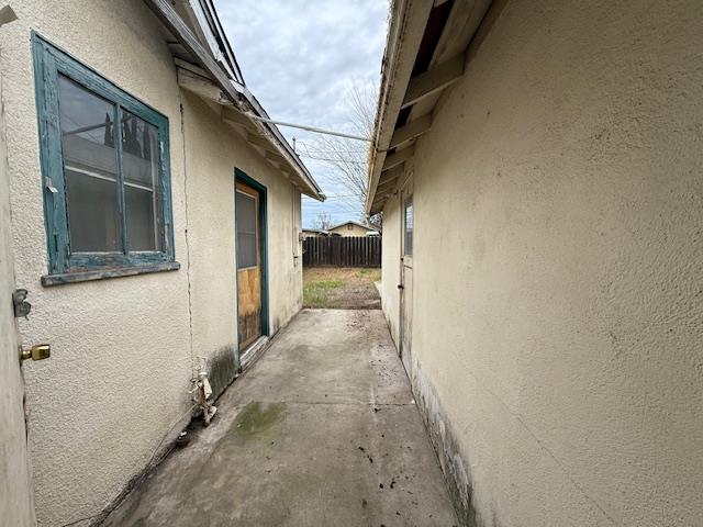 207 Howard St, Clovis, CA 93612