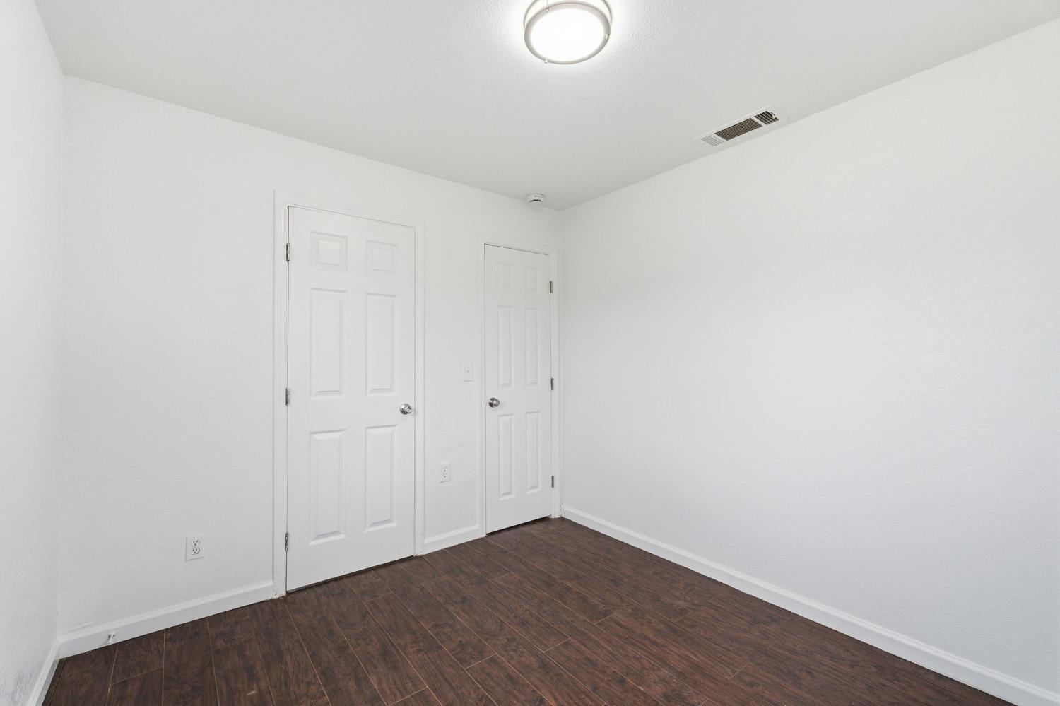 103 W Alluvial Ave, Pinedale, CA 93650