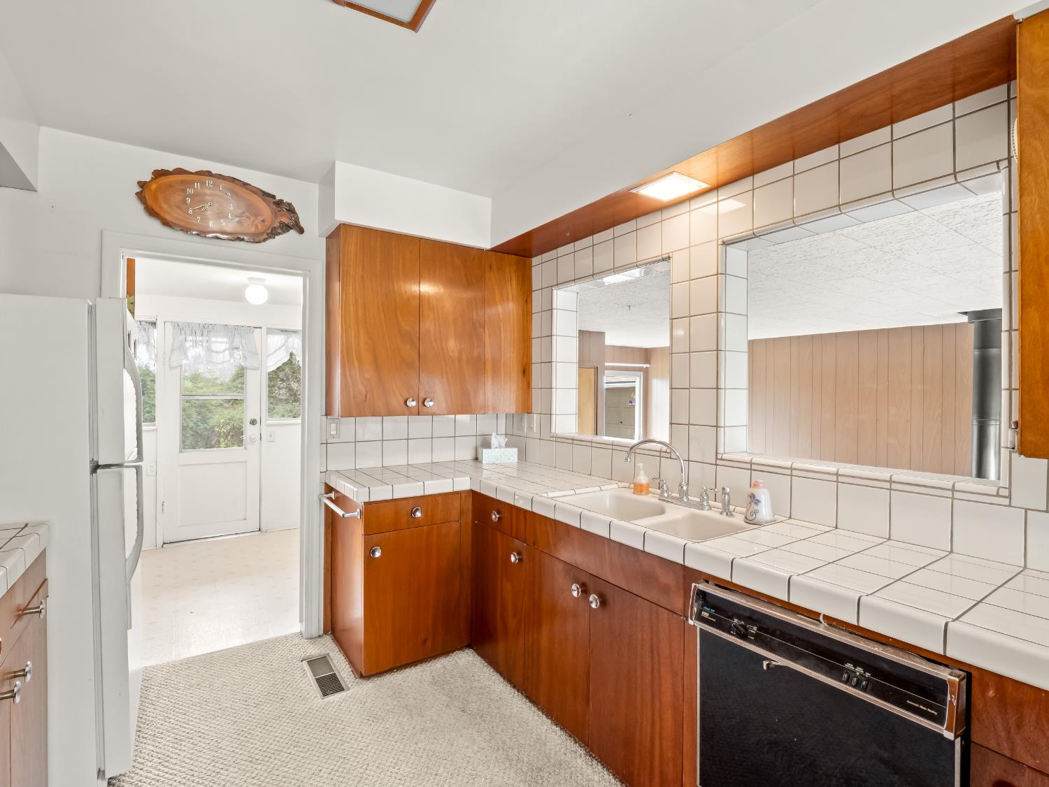 4494 Cook St, Le Grand, CA 95333