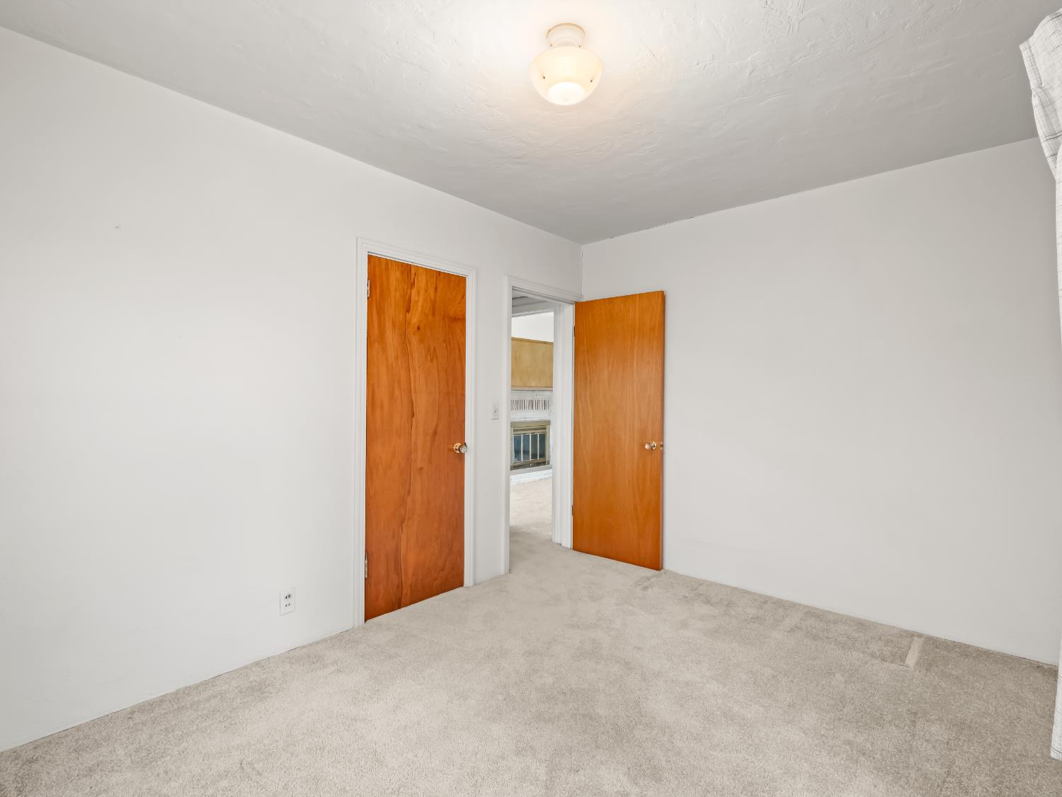 4494 Cook St, Le Grand, CA 95333