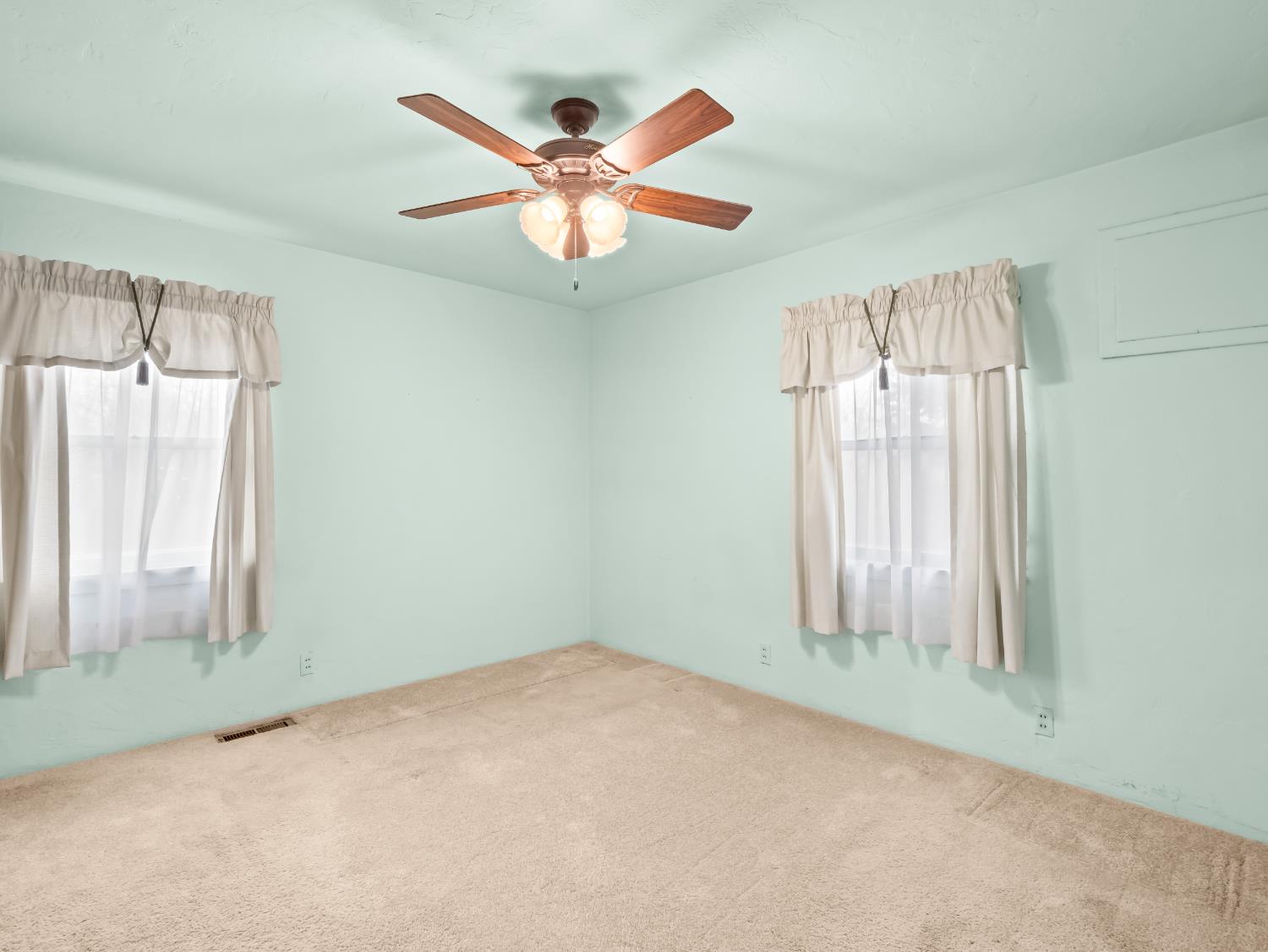 4494 Cook St, Le Grand, CA 95333