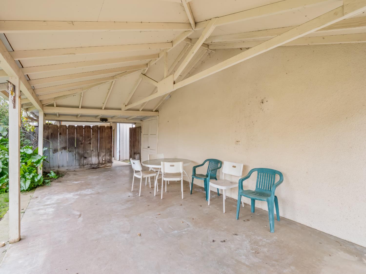 4494 Cook St, Le Grand, CA 95333