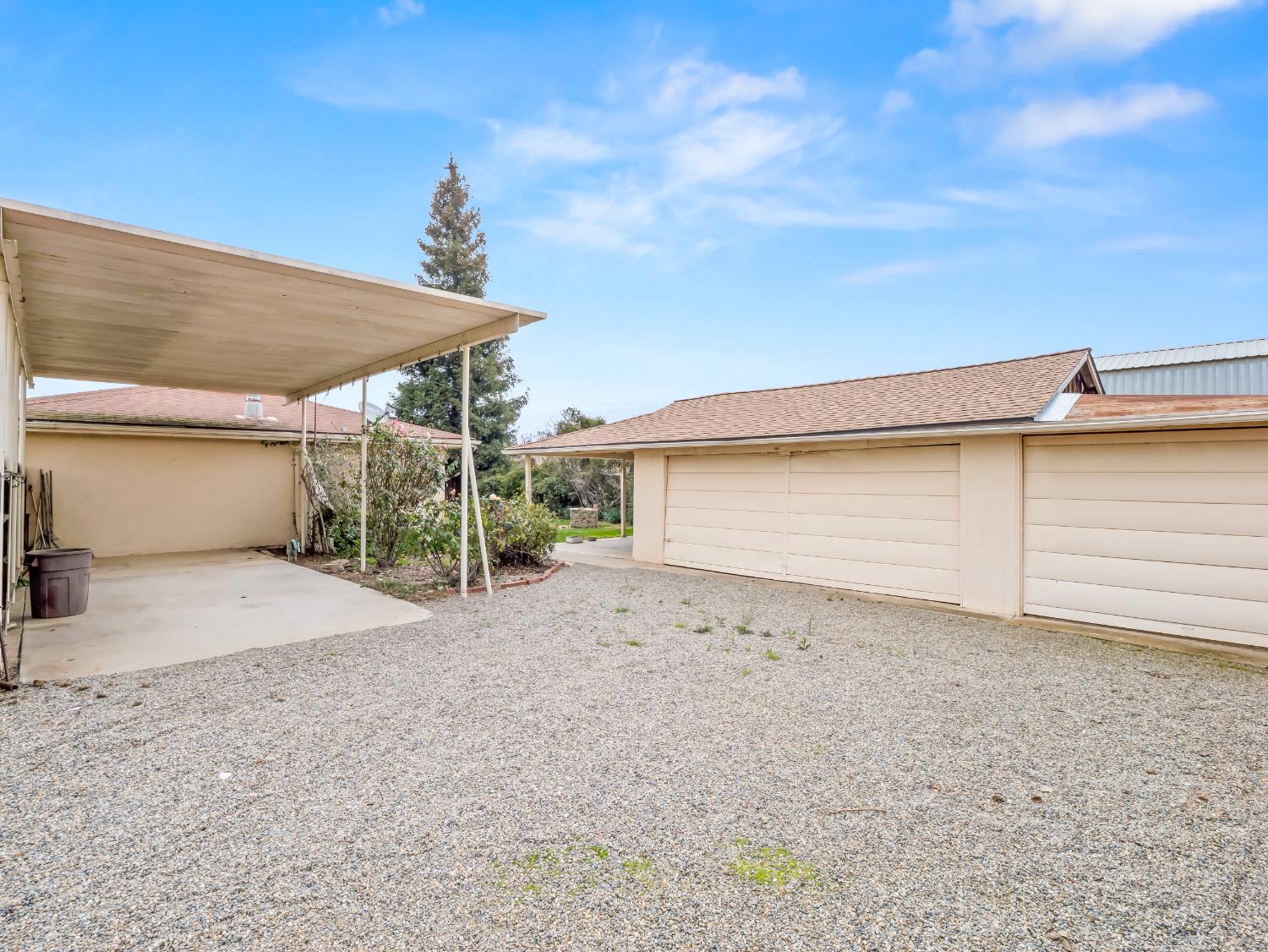 4494 Cook St, Le Grand, CA 95333