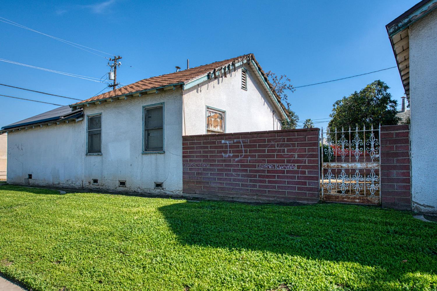 4603 E Nevada Ave, Fresno, CA 93702
