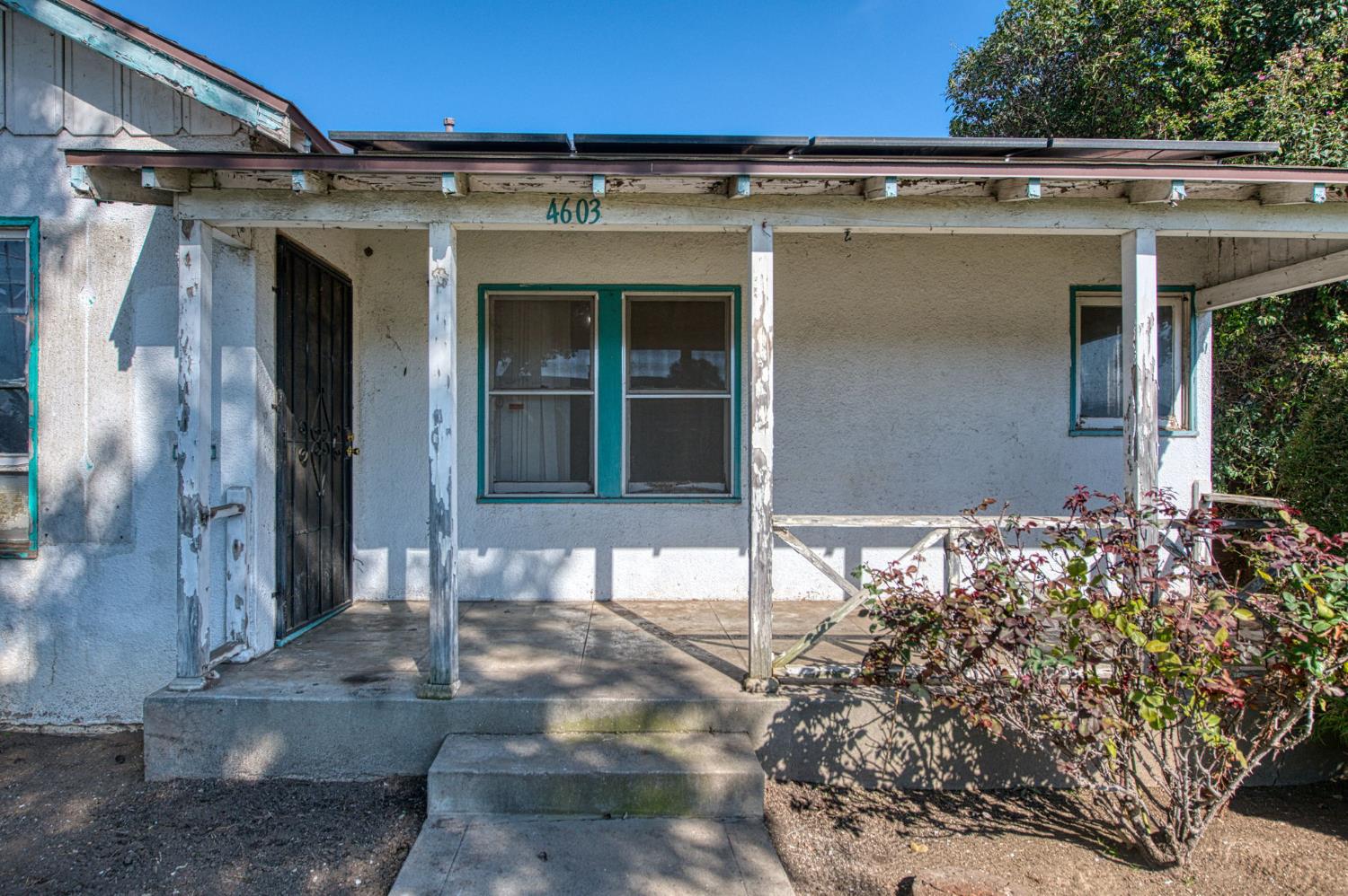 4603 E Nevada Ave, Fresno, CA 93702