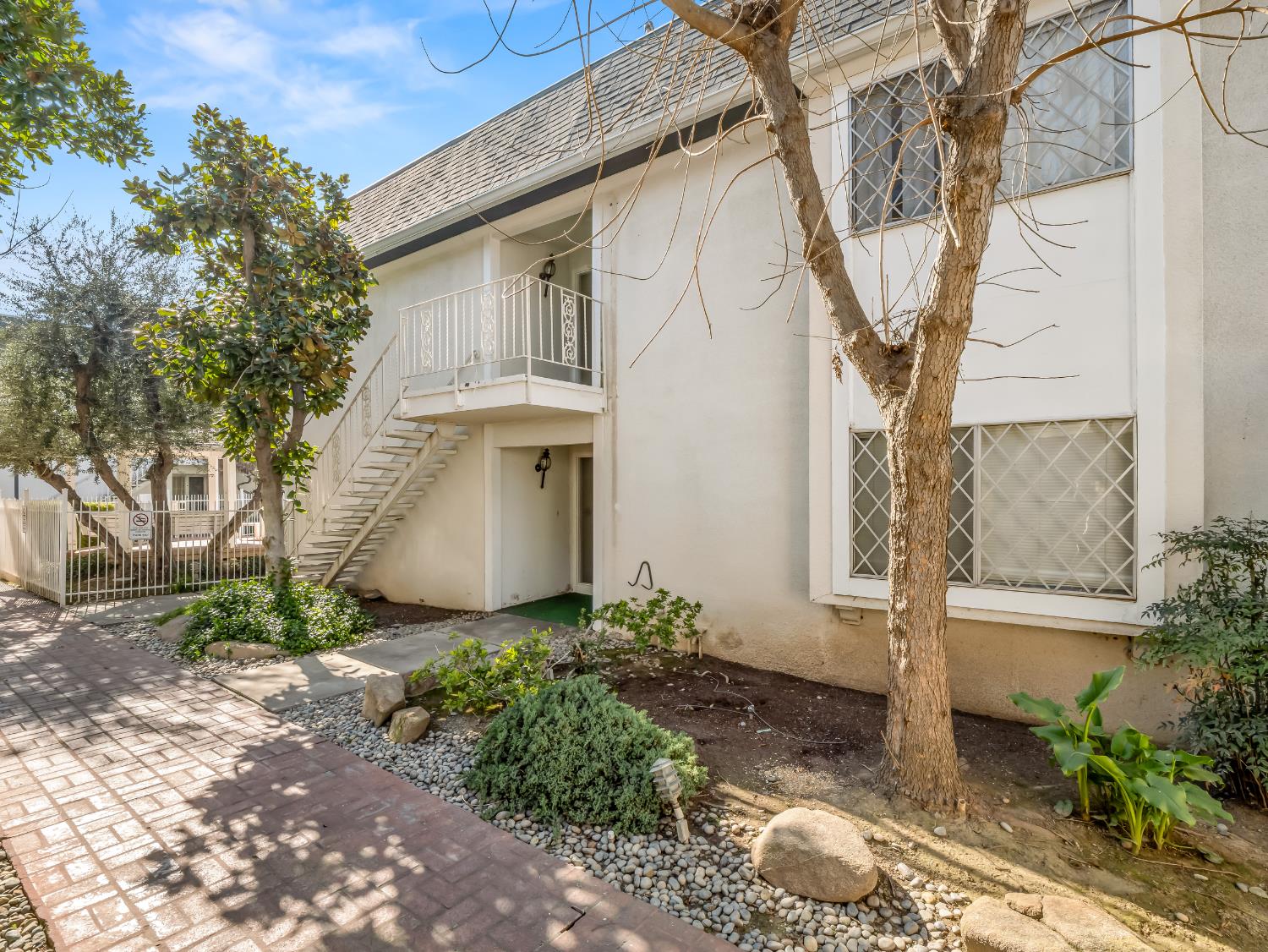 5055 N Wishon Ave #A-FIK, Fresno, CA 93704