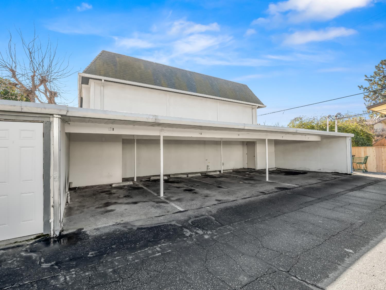 5055 N Wishon Ave #A-FIK, Fresno, CA 93704