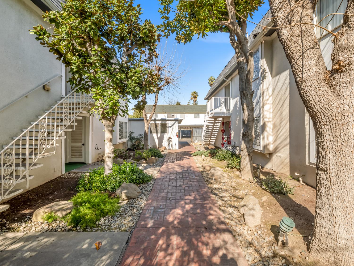 5055 N Wishon Ave #A-FIK, Fresno, CA 93704