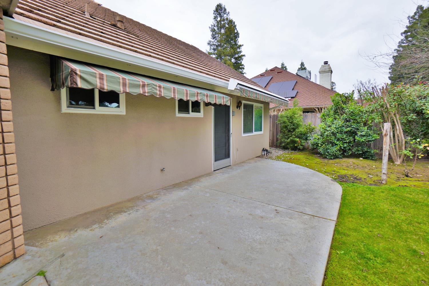 742 W Ellery Ave, Clovis, CA 93612