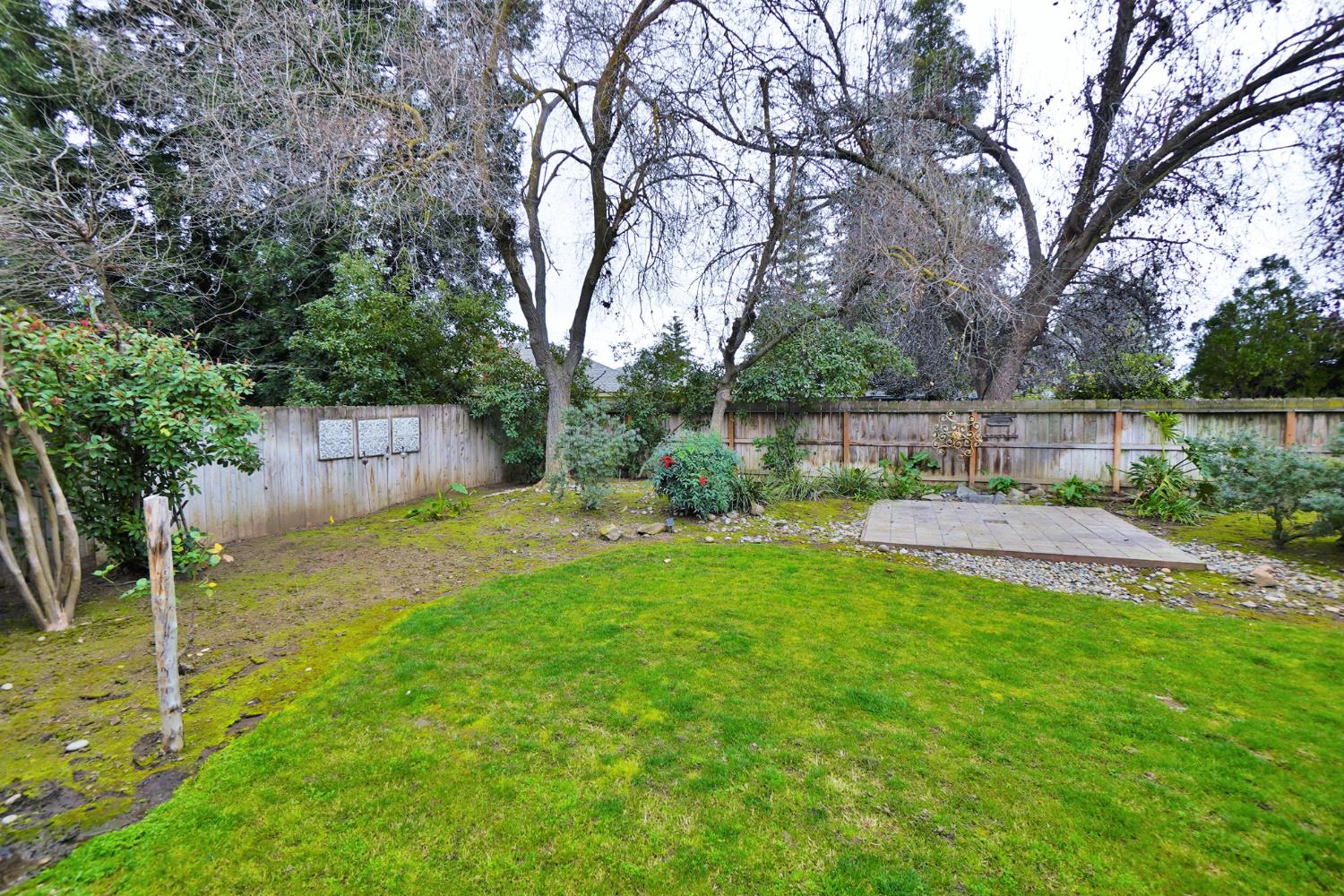 742 W Ellery Ave, Clovis, CA 93612