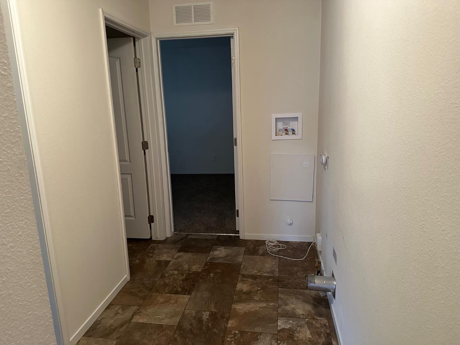 1724 Minnewawa Ave #56, Clovis, CA 93612