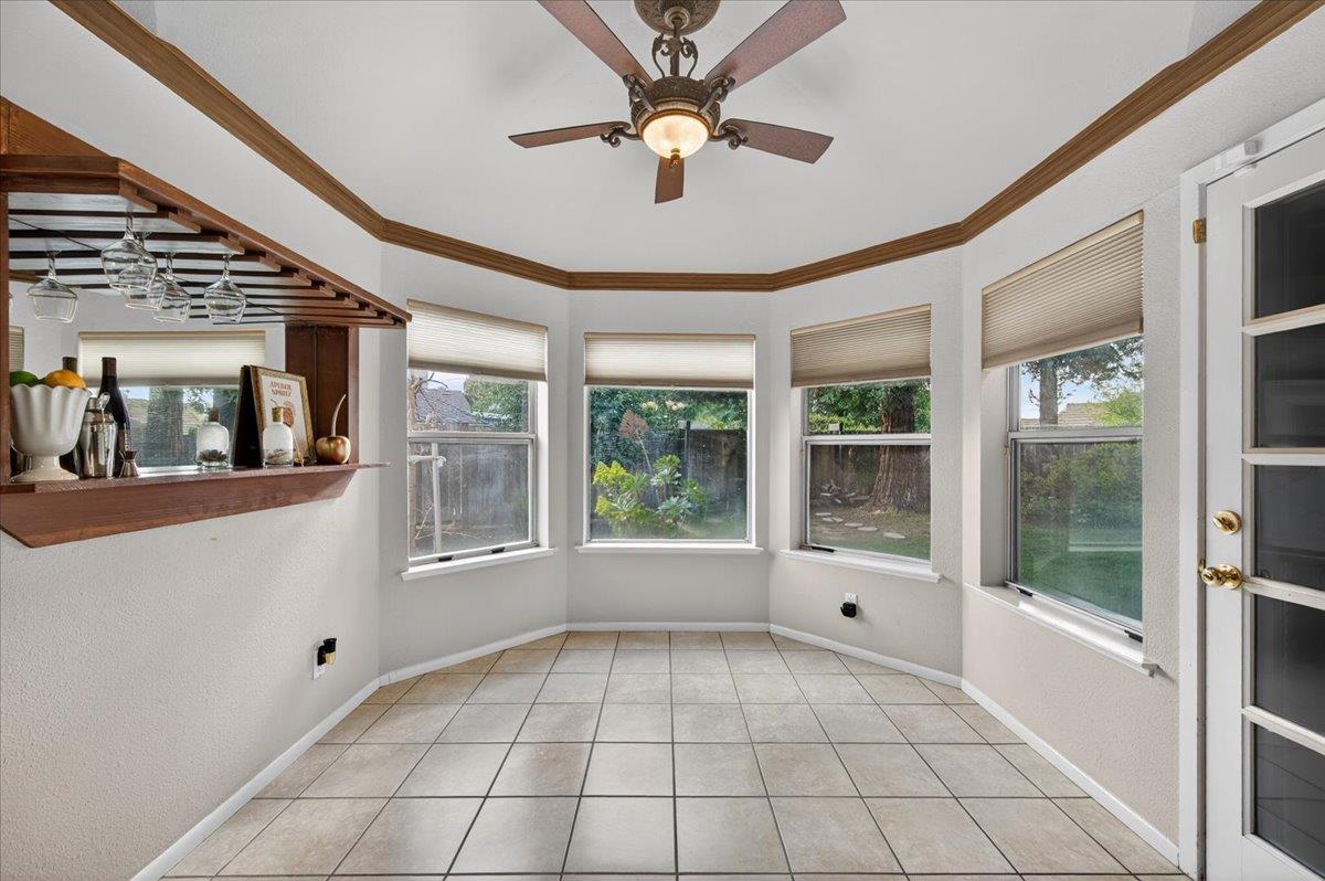 8269 N 6Th St, Fresno, CA 93720