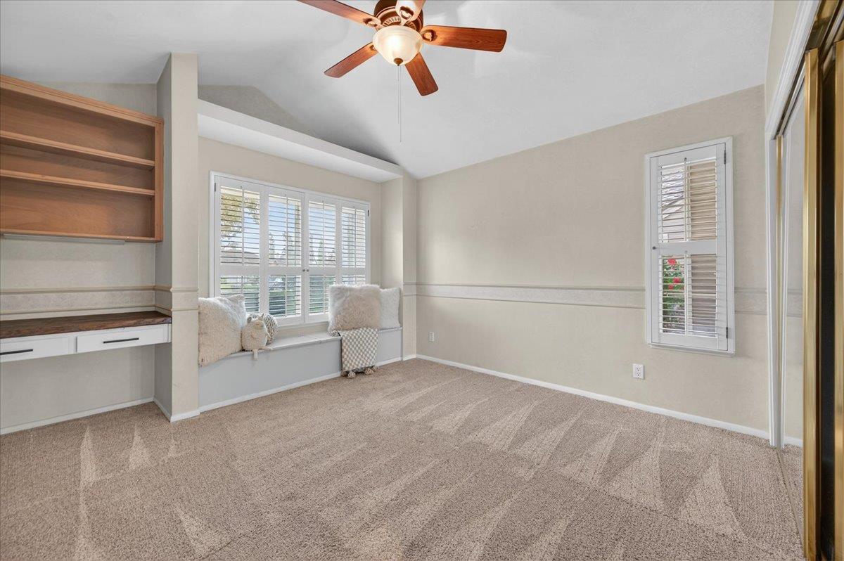 8269 N 6Th St, Fresno, CA 93720