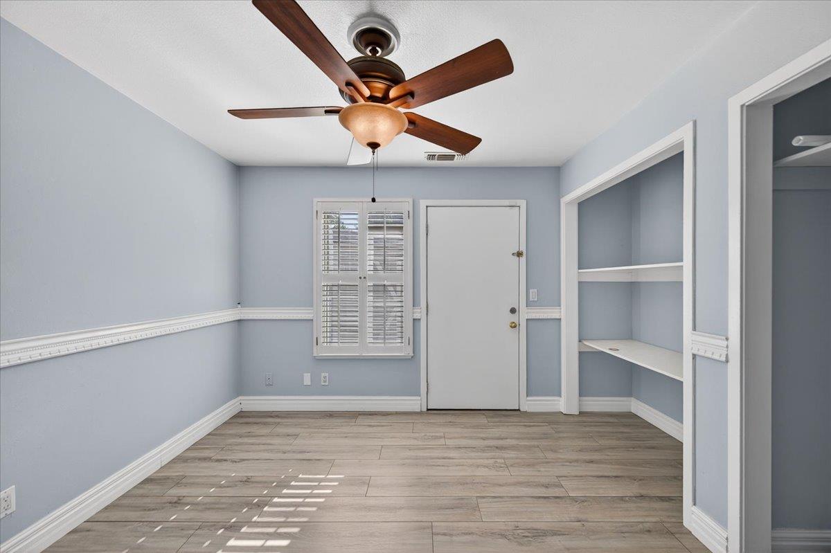 8269 N 6Th St, Fresno, CA 93720