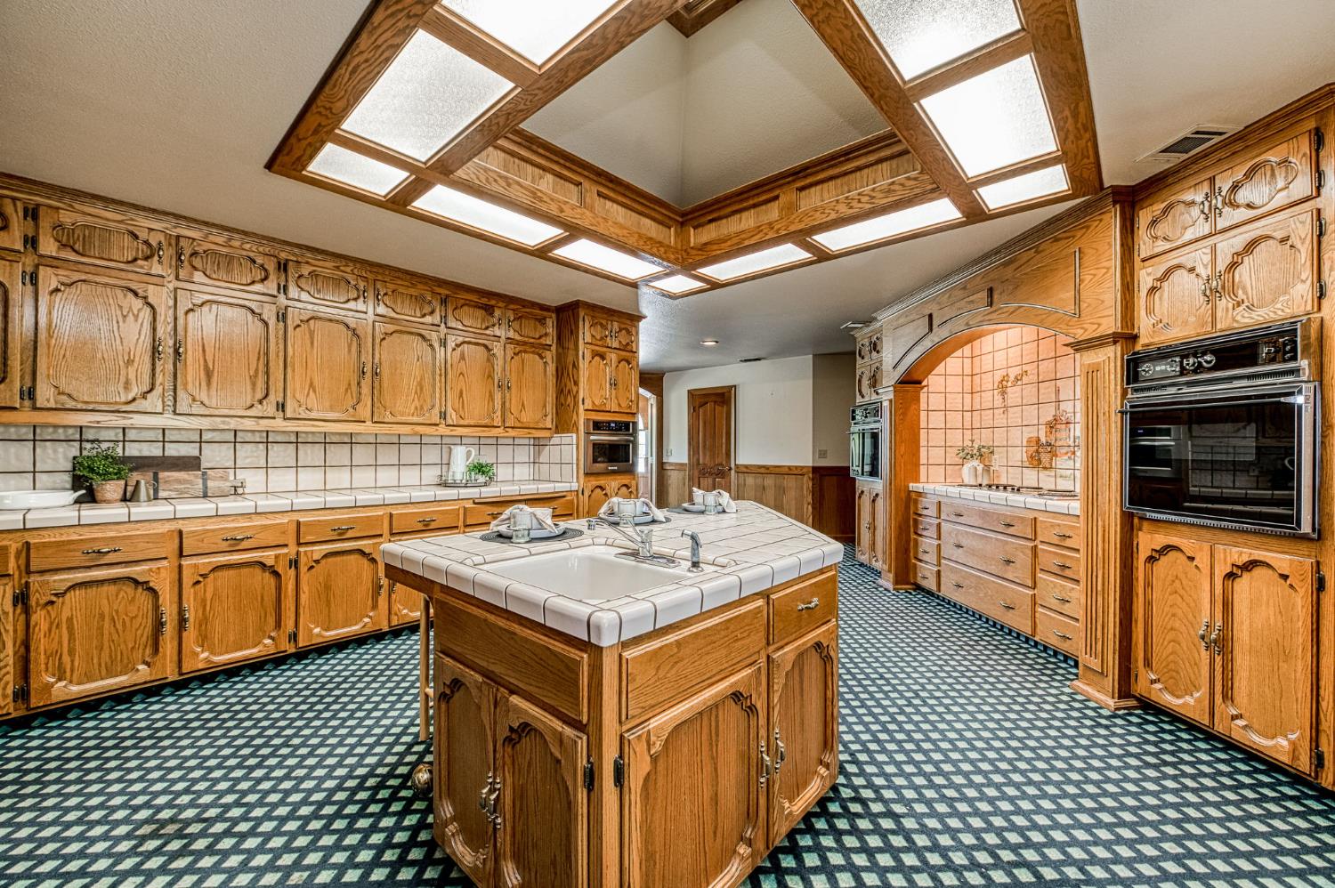 424 N De Wolf Ave, Fresno, CA 93737