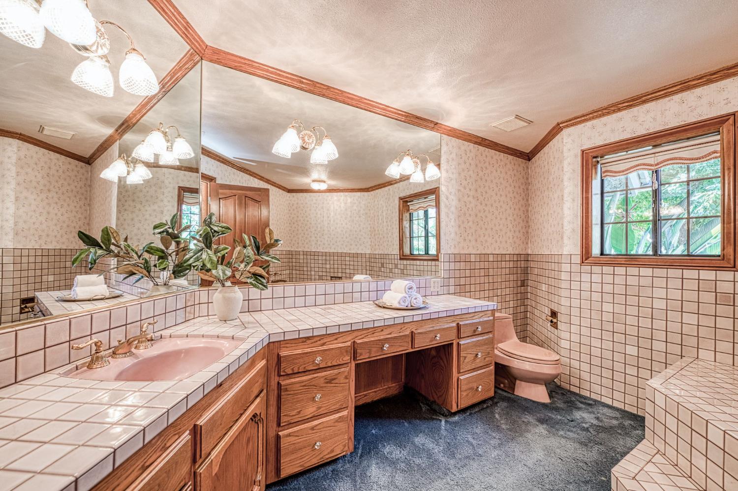 424 N De Wolf Ave, Fresno, CA 93737