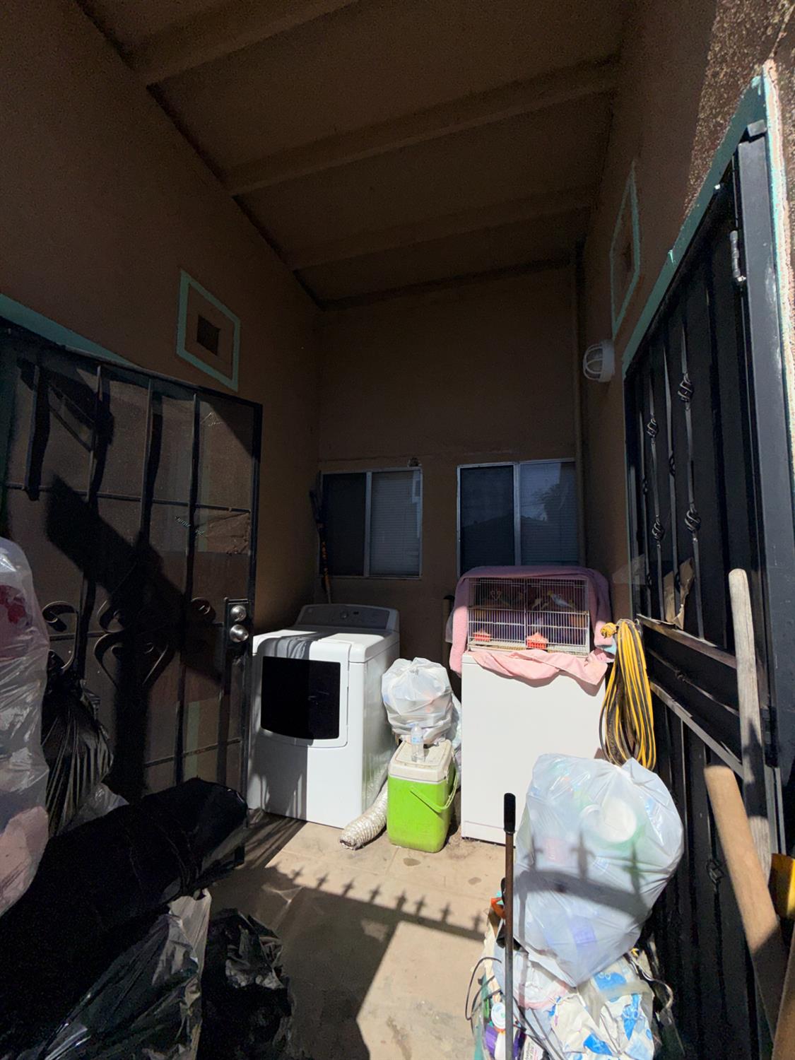 3028 E Grant Ave, Fresno, CA 93701