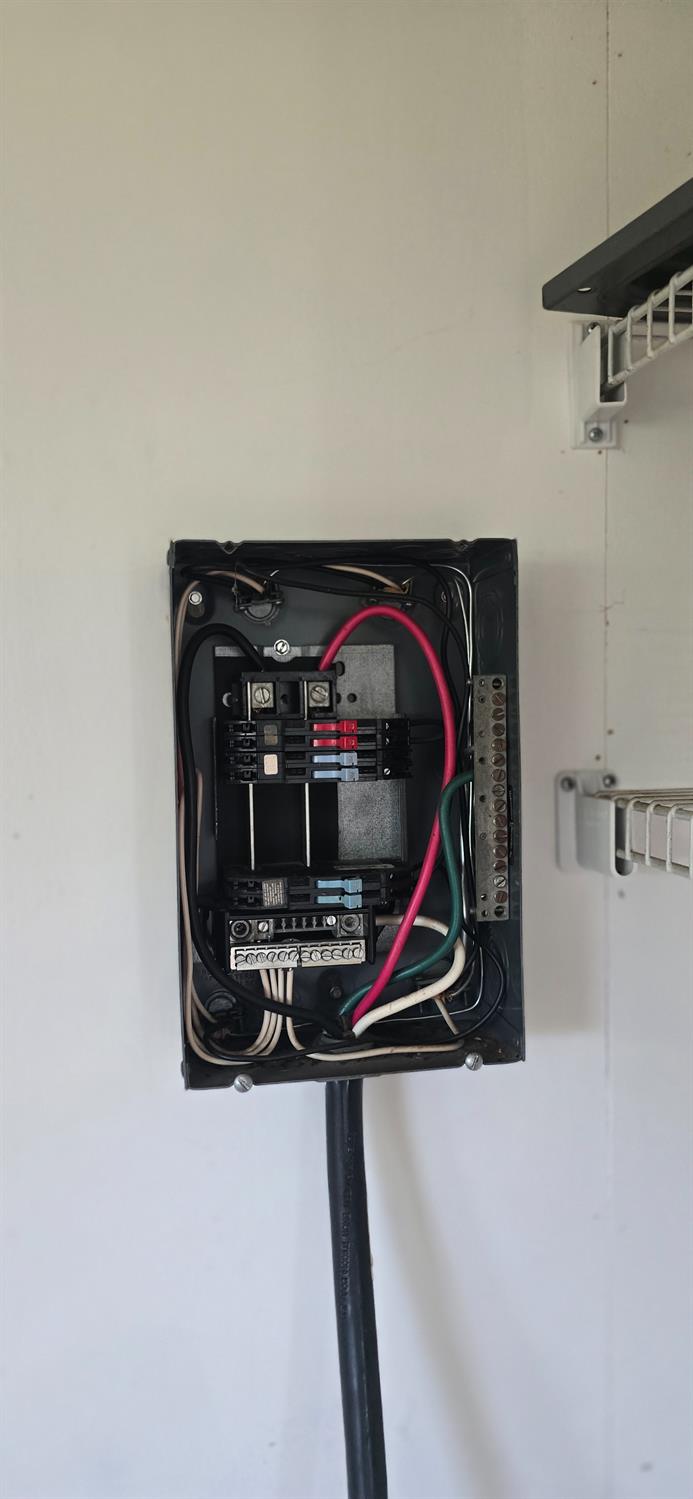 10 Douglas Rd S, Coarsegold, CA 93614