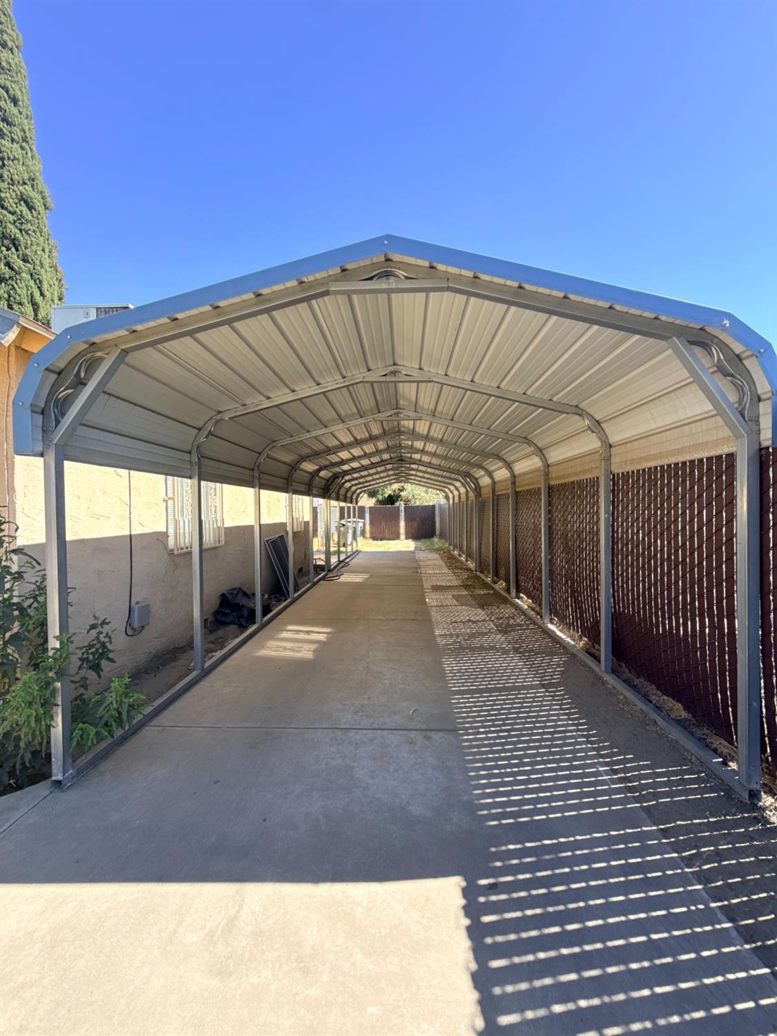 4062 E Church Ave, Fresno, CA 93725