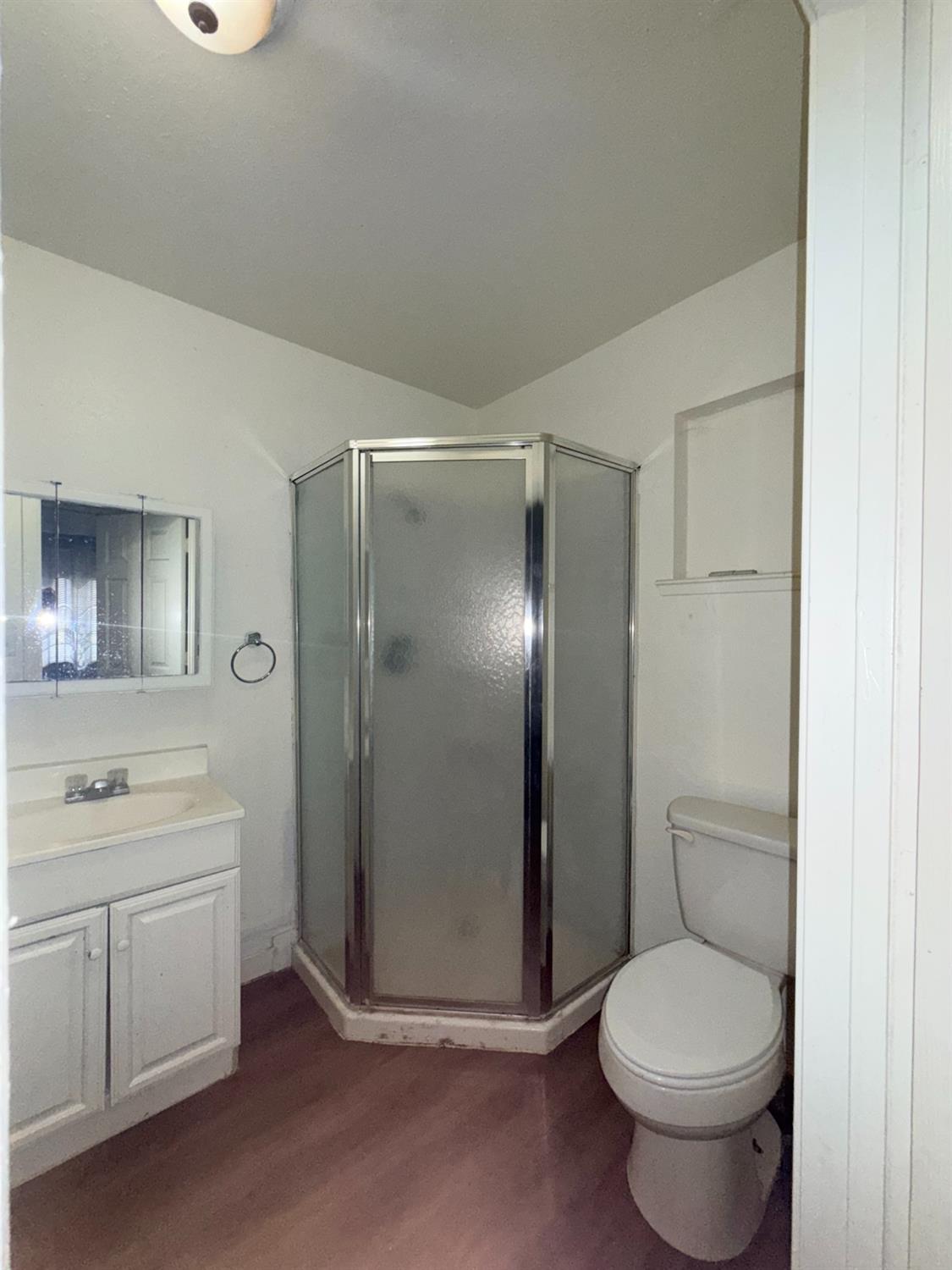 4062 E Church Ave, Fresno, CA 93725