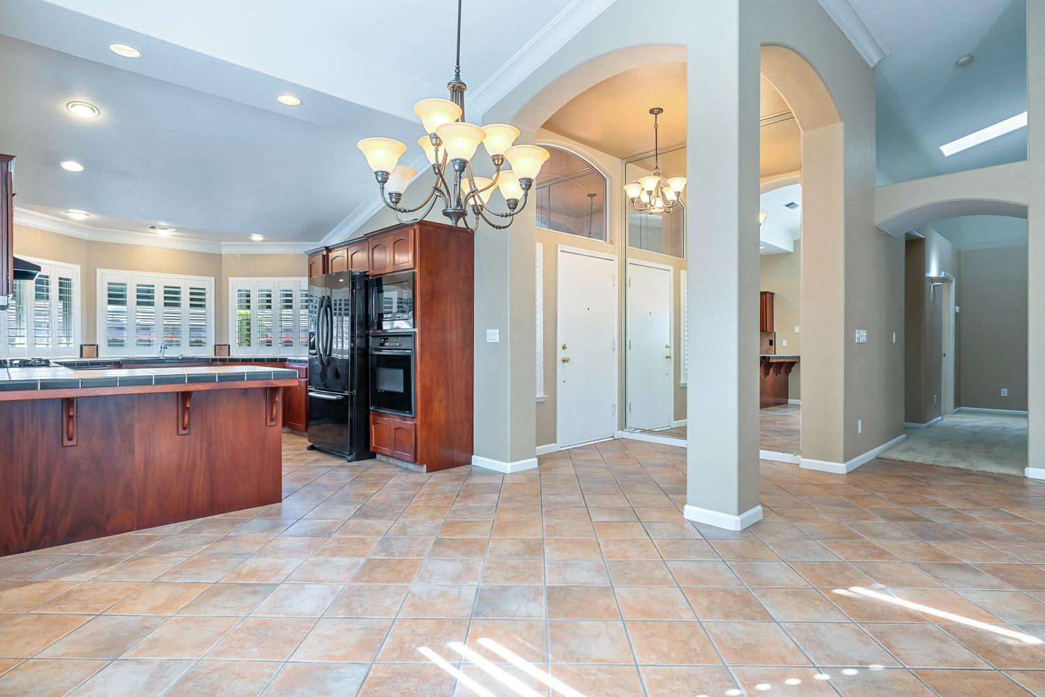 7040 N Warren Ave, Fresno, CA 93711