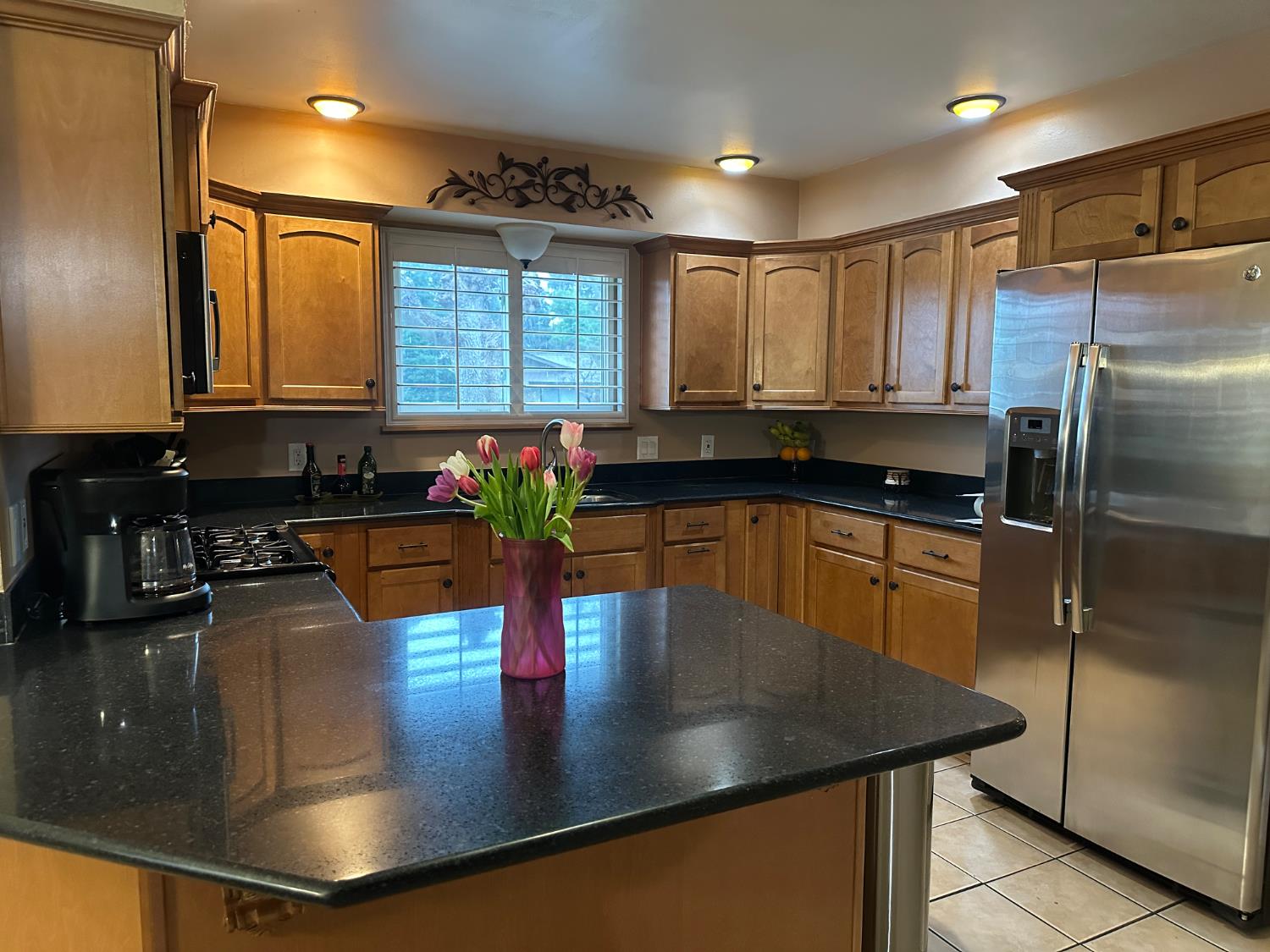 394 S Oak Dr, Reedley, CA 93654