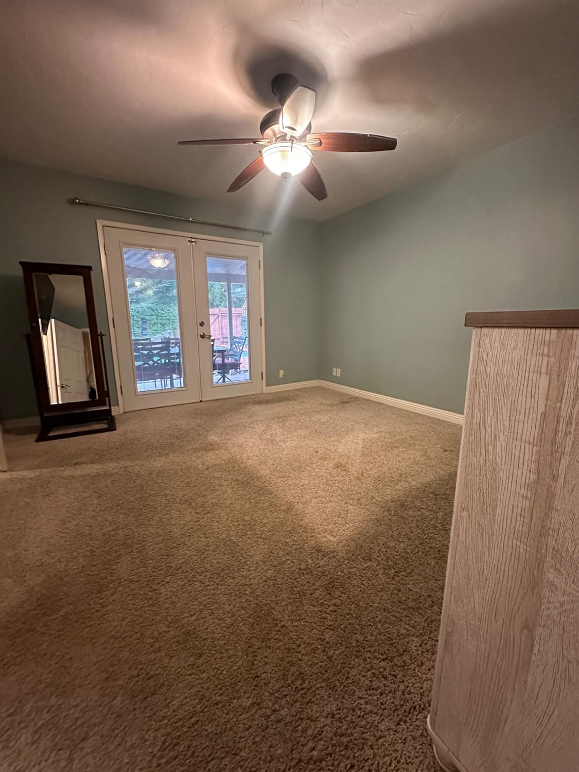 394 S Oak Dr, Reedley, CA 93654