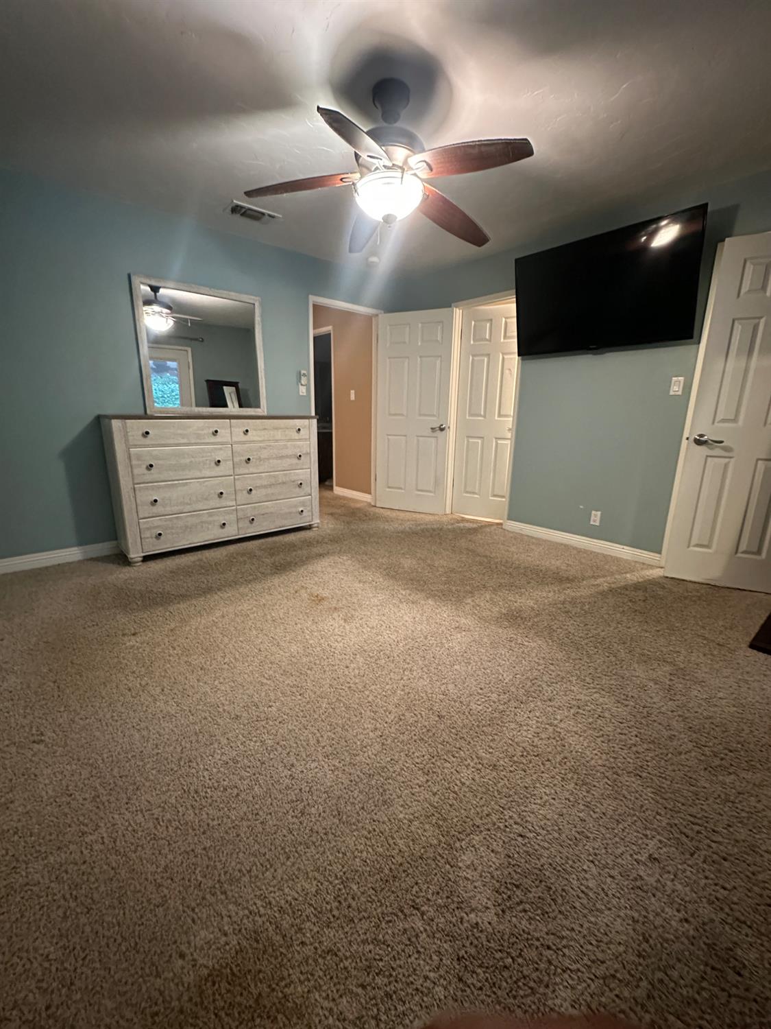 394 S Oak Dr, Reedley, CA 93654