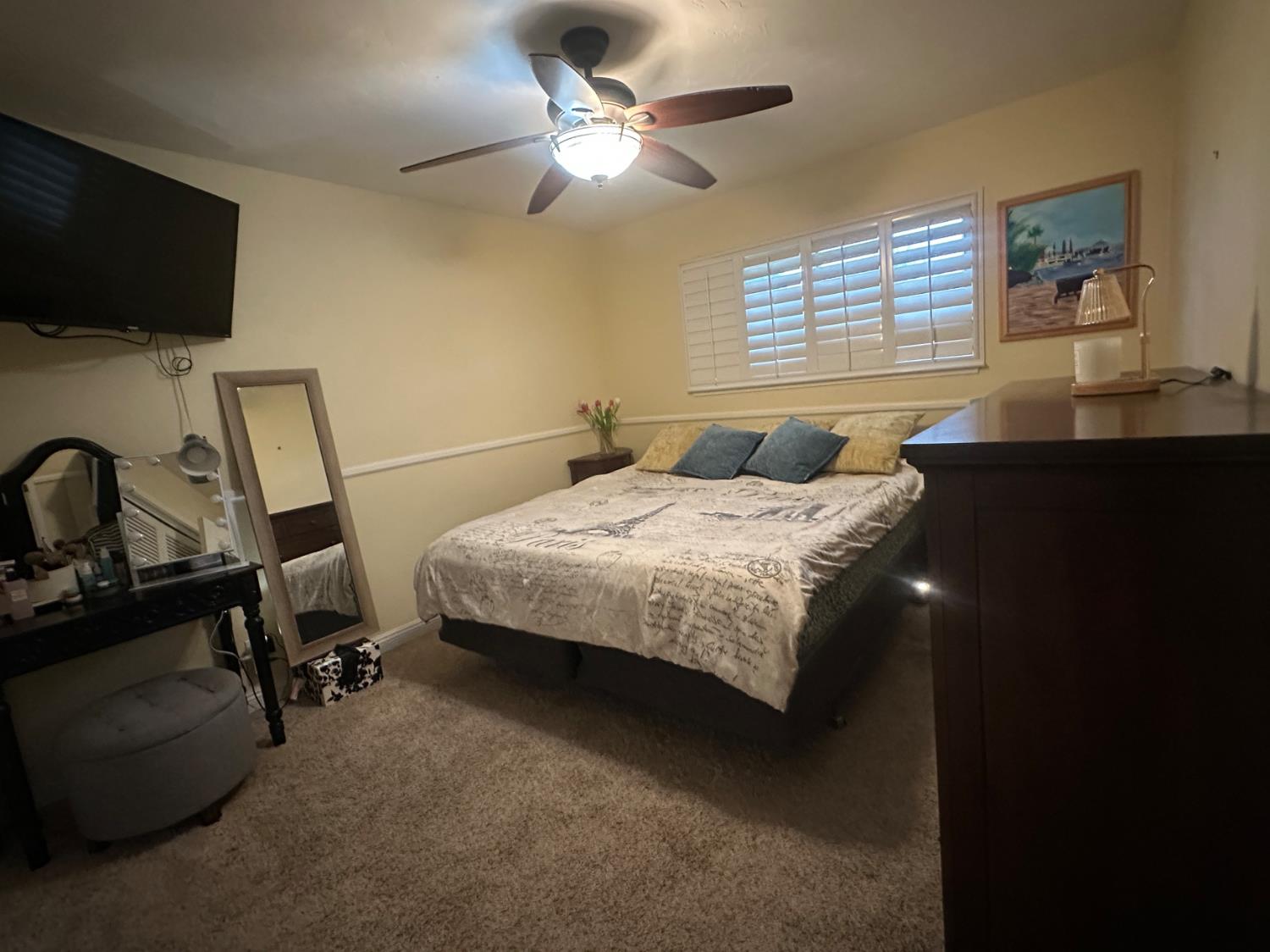 394 S Oak Dr, Reedley, CA 93654