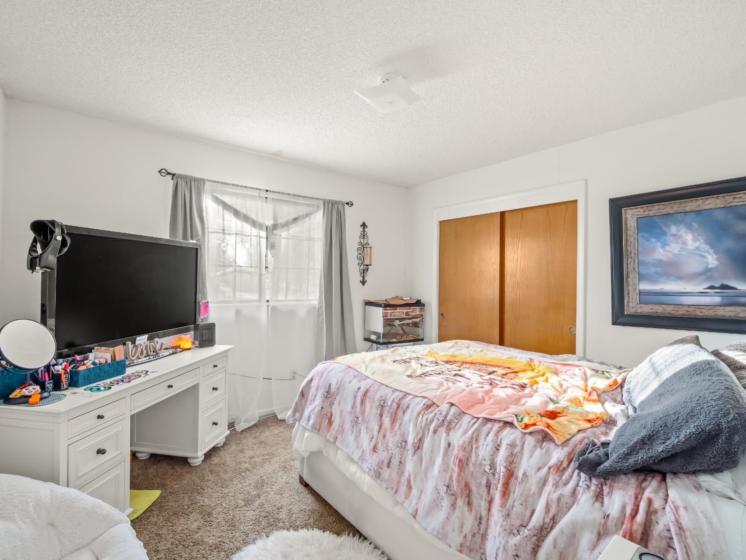 14295 E Nees Ave, Clovis, CA 93619