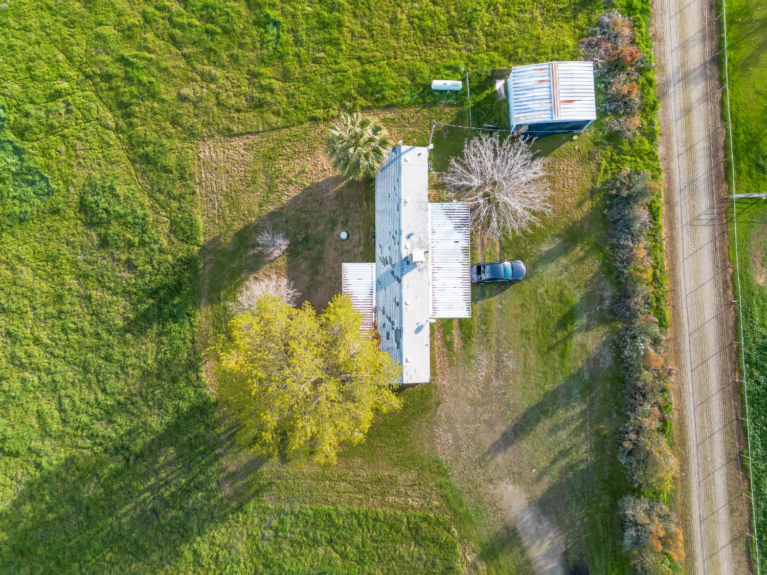 14295 E Nees Ave, Clovis, CA 93619