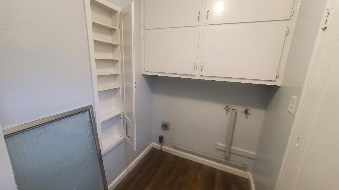 2233 E E Terrace Ave E, Fresno, CA 93703