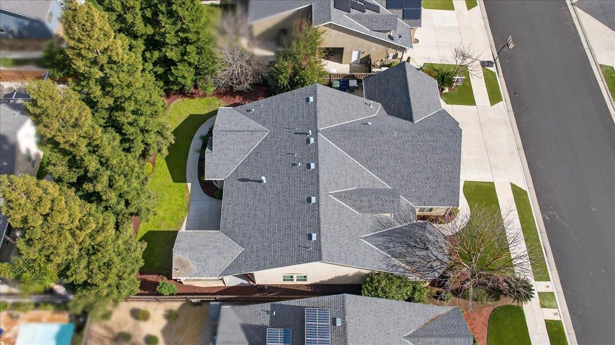 647 Moody Ave, Clovis, CA 93619