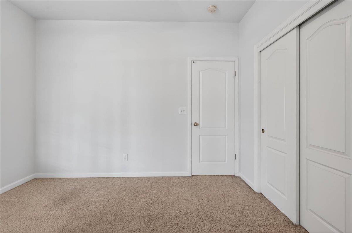 647 Moody Ave, Clovis, CA 93619