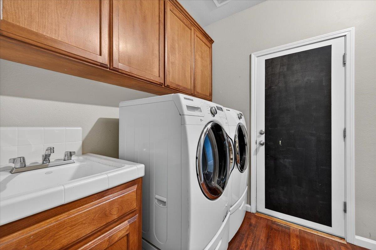 647 Moody Ave, Clovis, CA 93619