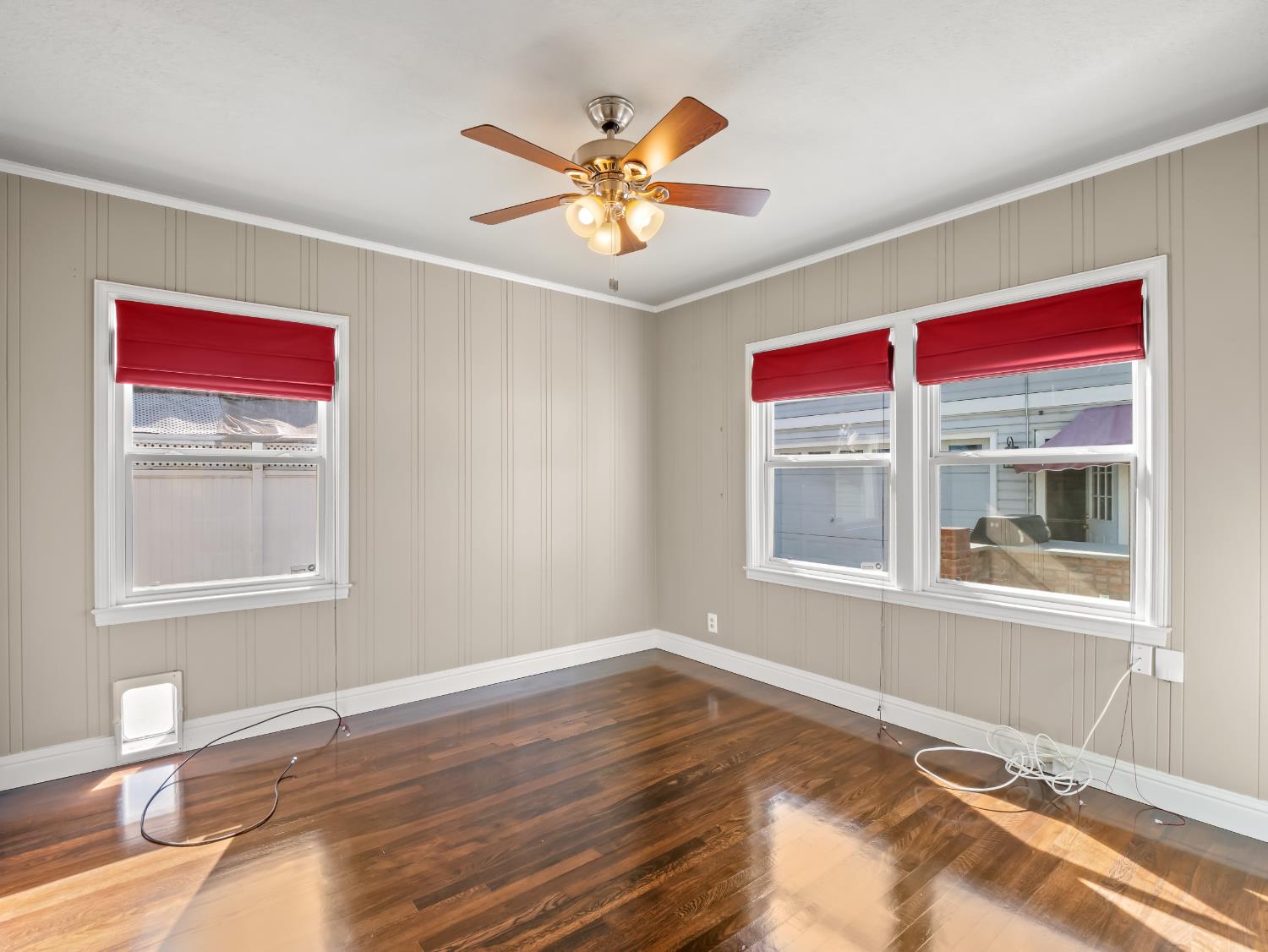 1515 N Vagedes Ave, Fresno, CA 93728