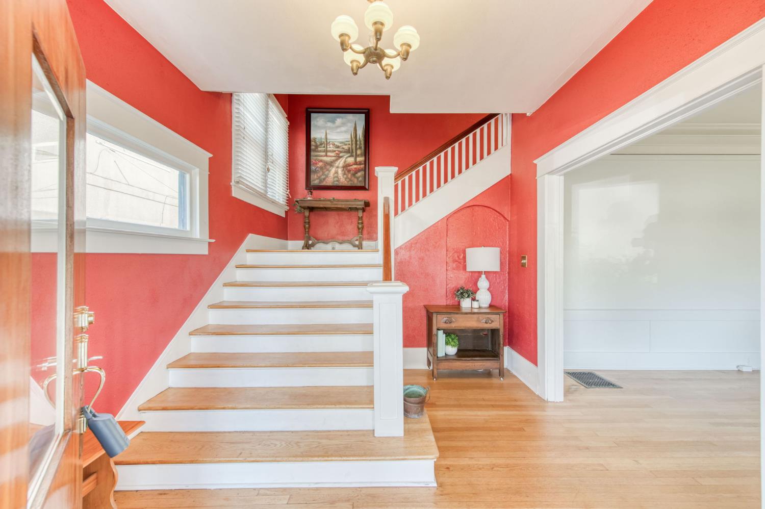 845 N Van Ness Ave, Fresno, CA 93728