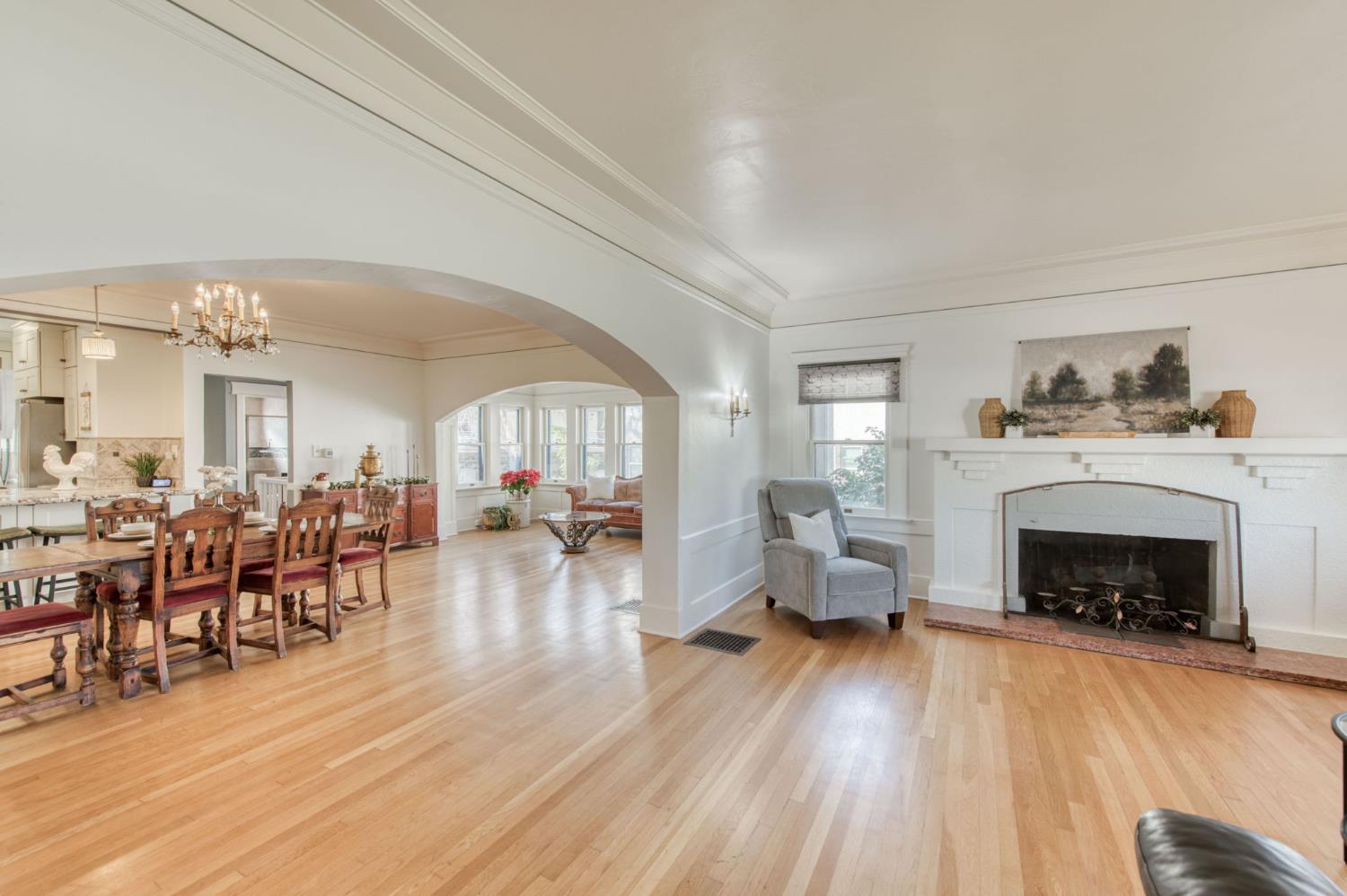 845 N Van Ness Ave, Fresno, CA 93728